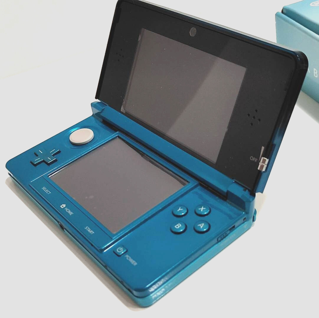 TESTED Nintendo 3DS Aqua Blue System + AC Adapter, Stylus, Games Lot JAPAN