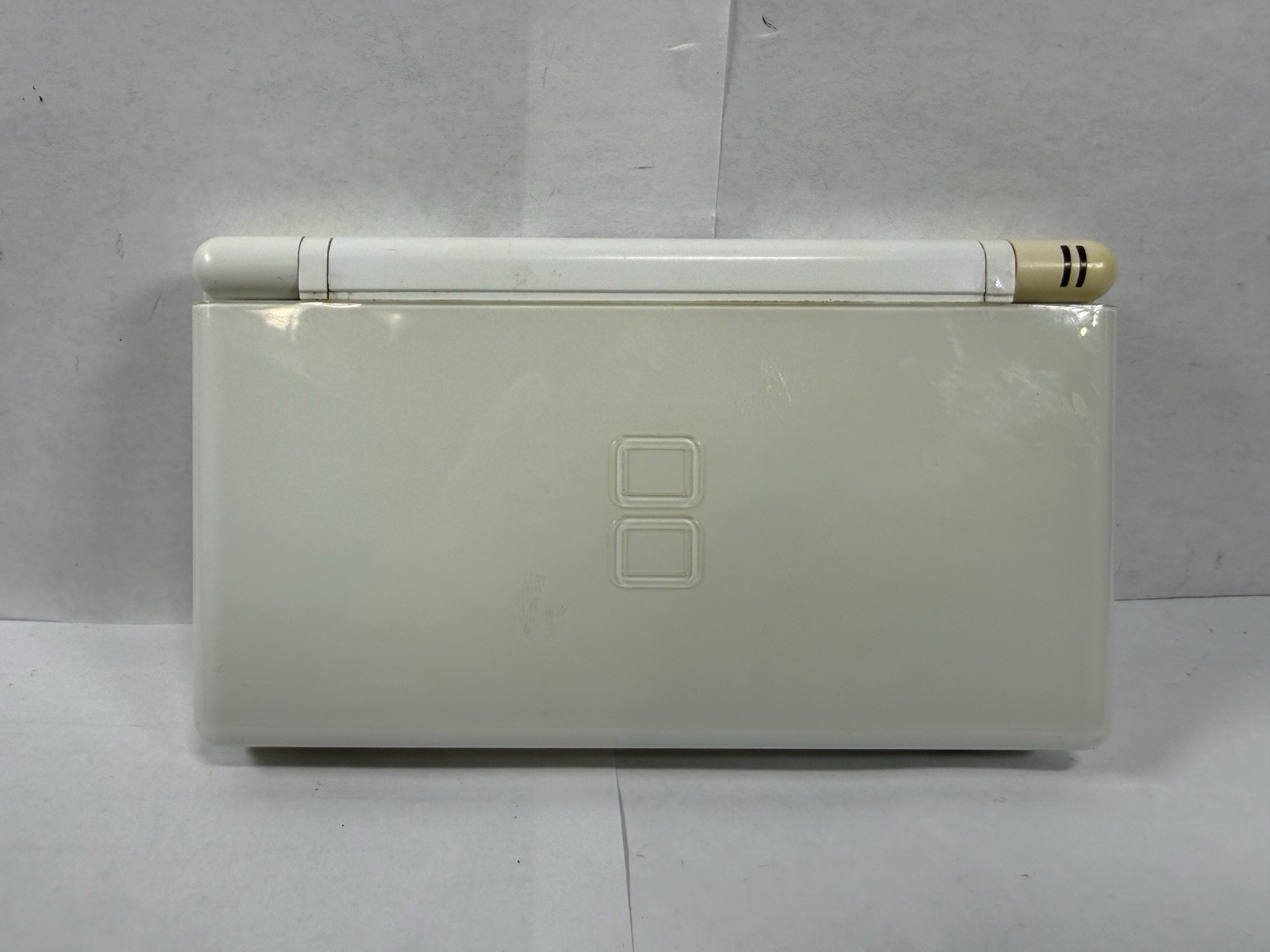 Nintendo DS Lite White Handheld System Only TESTED! *Rough Shape*