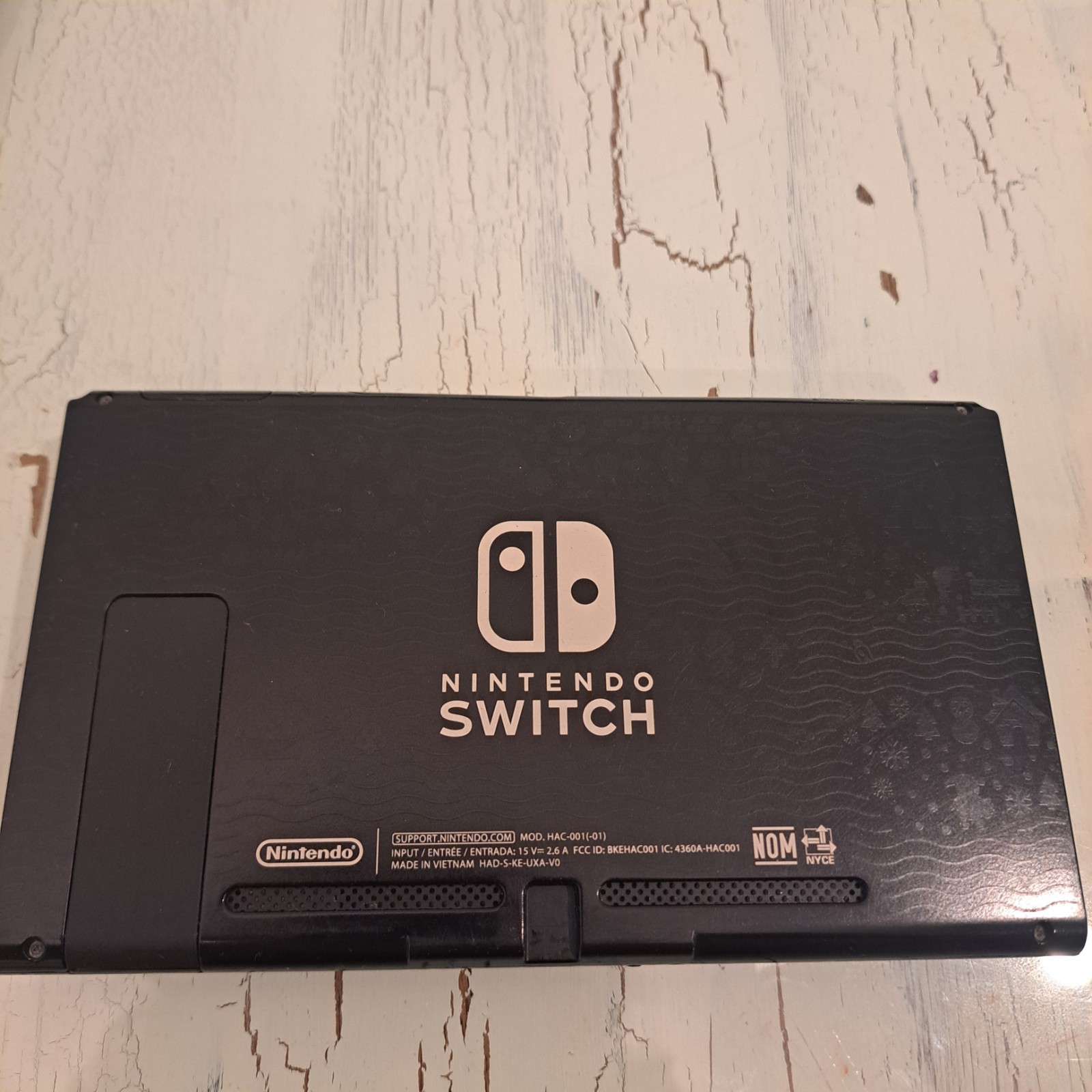 Nintendo Switch Animal Crossing Edition Console Bundle – Left Rail Charge Issue