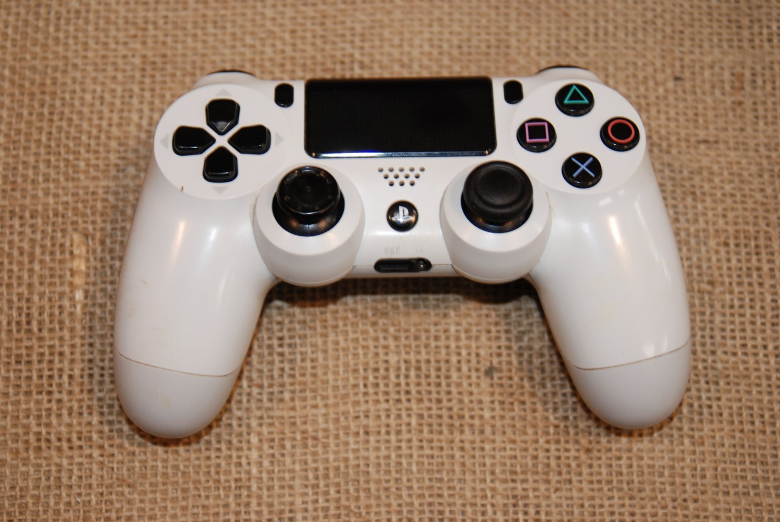 Sony PlayStation 4 (PS4) Software 13.2 Model CUH-1001A W/ Controller & Cable