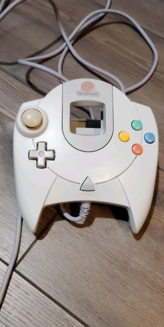 SEGA Dreamcast Console Bundle 2 Controllers Blue/White