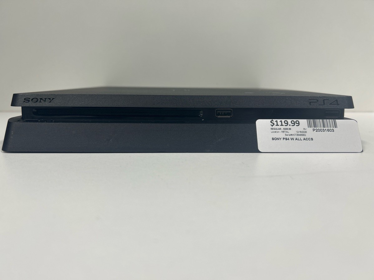 SONY PS4 W ALL ACCS (P20031603)
