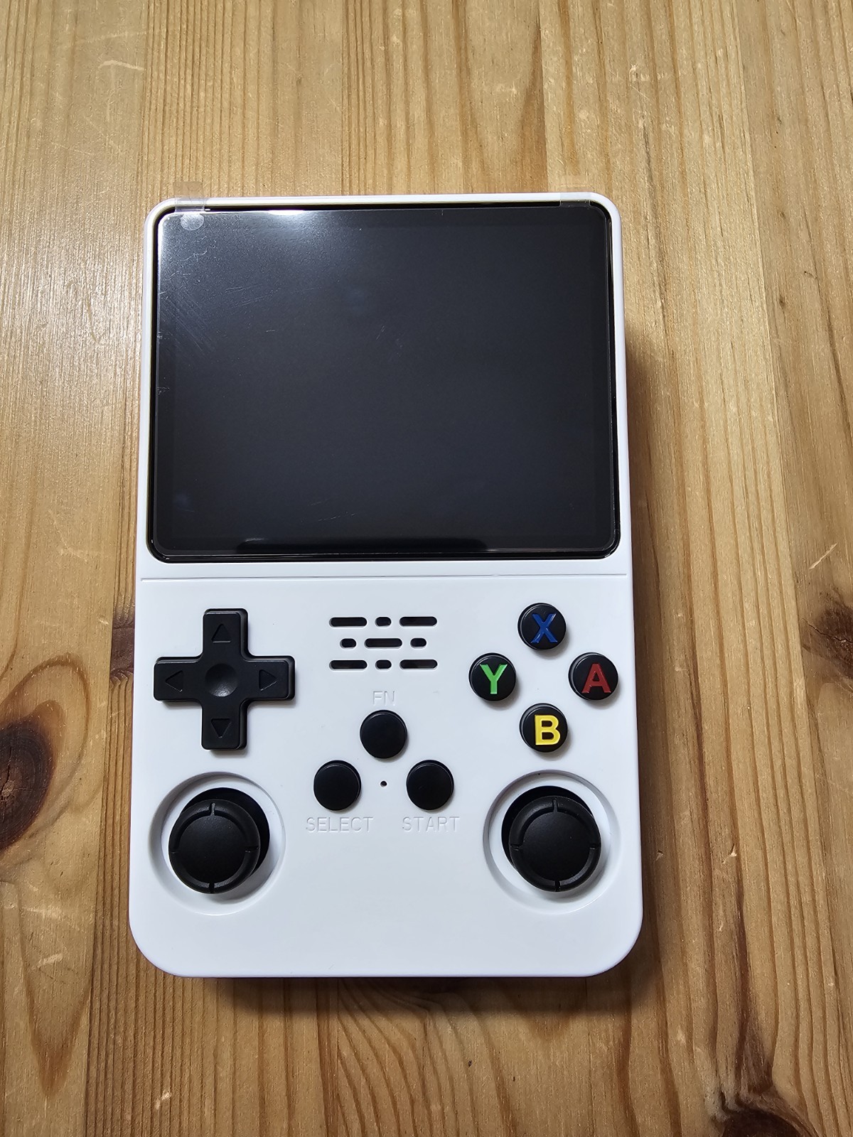 R36S Handheld Video Game Console. Arkos System 128GB