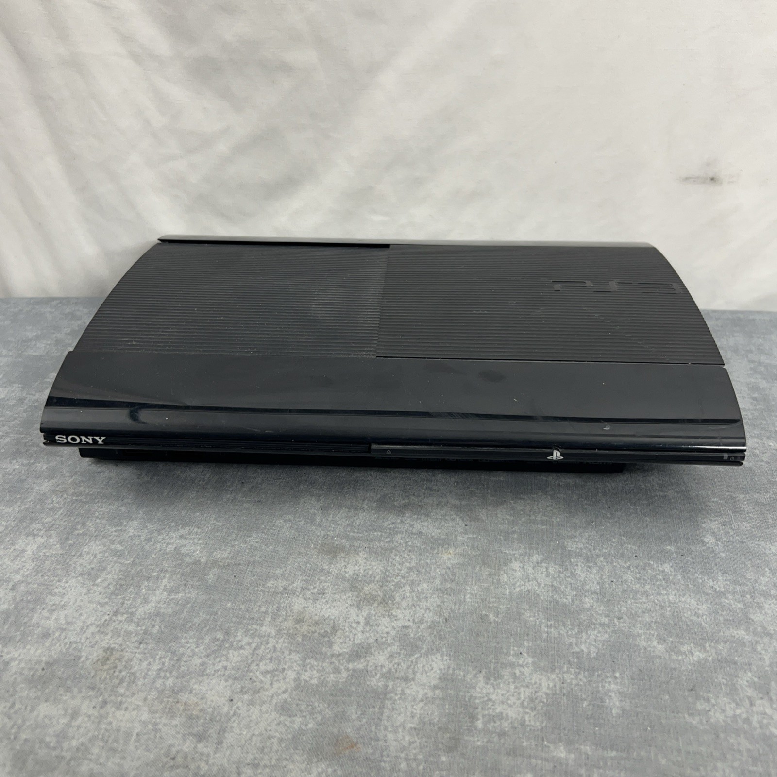 Sony Playstation 3 CECH-4001C 500GB Gaming Console PS3 FOR PARTS & REPAIR