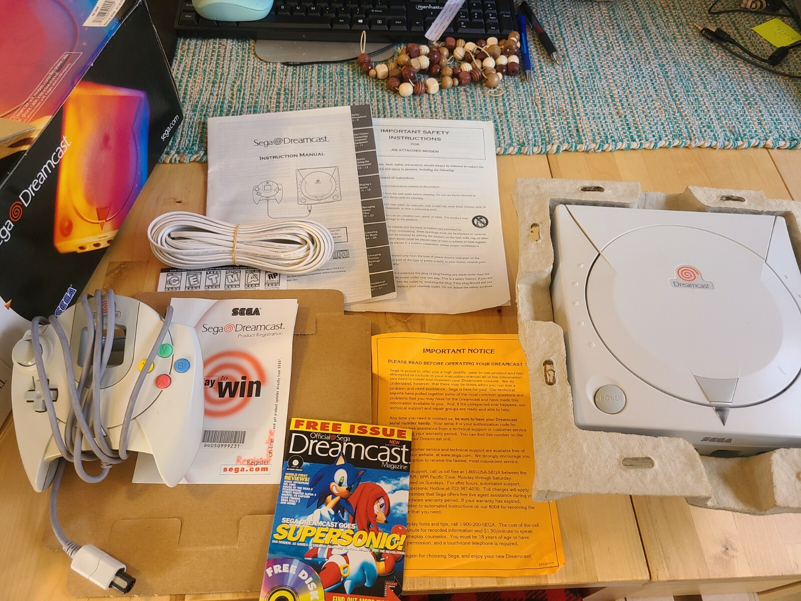 ⭐ Sega Dreamcast System White Console (NTSC) NEAR COMPLETE in Box Papers tested⭐