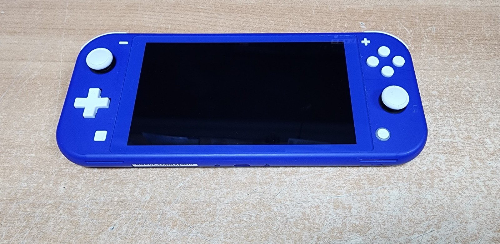Nintendo Switch Lite – Blue – Has touchscreen issue