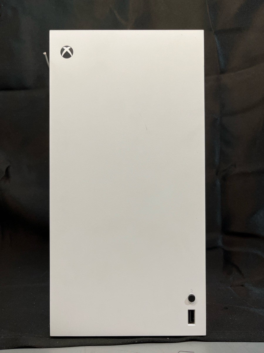 MICROSOFT XBOX SERIES X MODEL 1882 (H83009297)