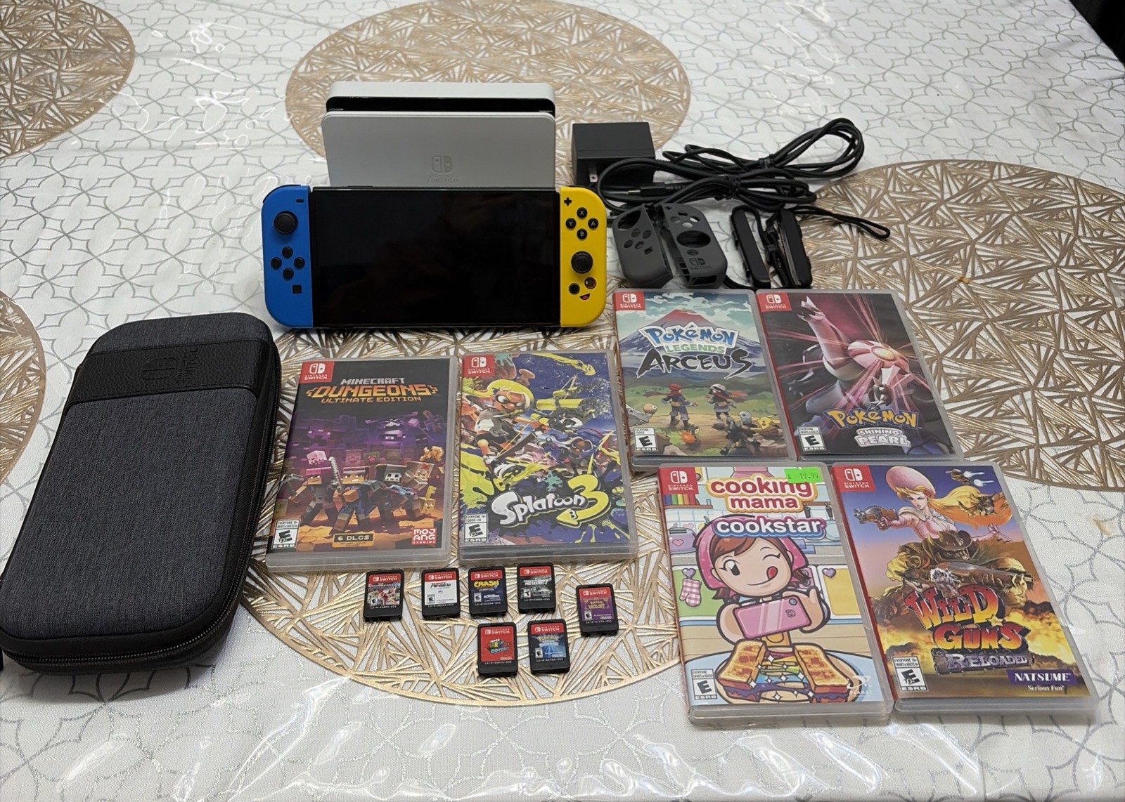 Nintendo Switch OLED Console Bundle + 13 Games , SD card , Fortnite Joycons !