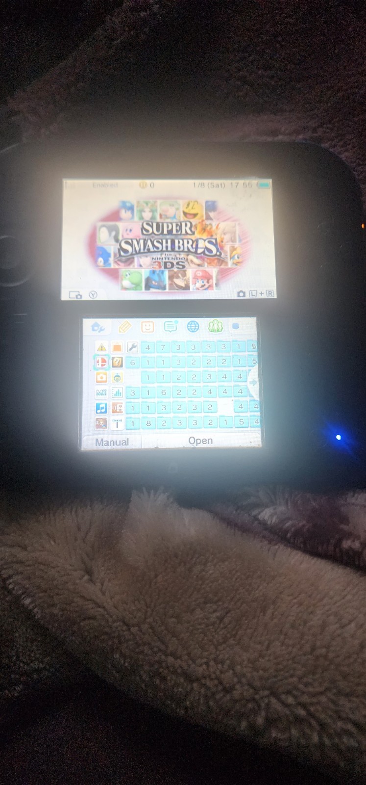 Nintendo 2Ds blue black handheld system