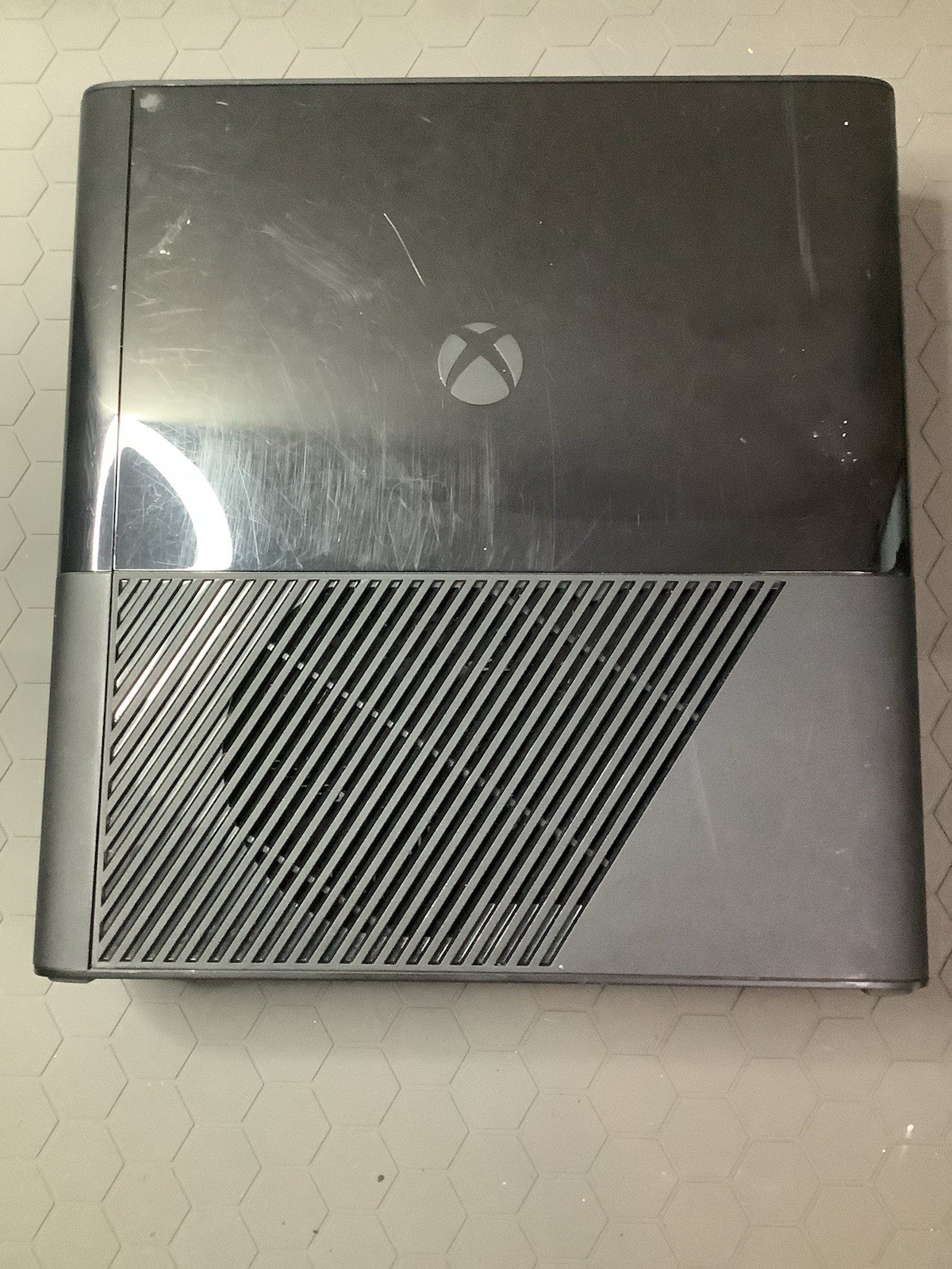 Microsoft Xbox 360 E Corona 4GB Console Tested & Serviced No HDD No PSU