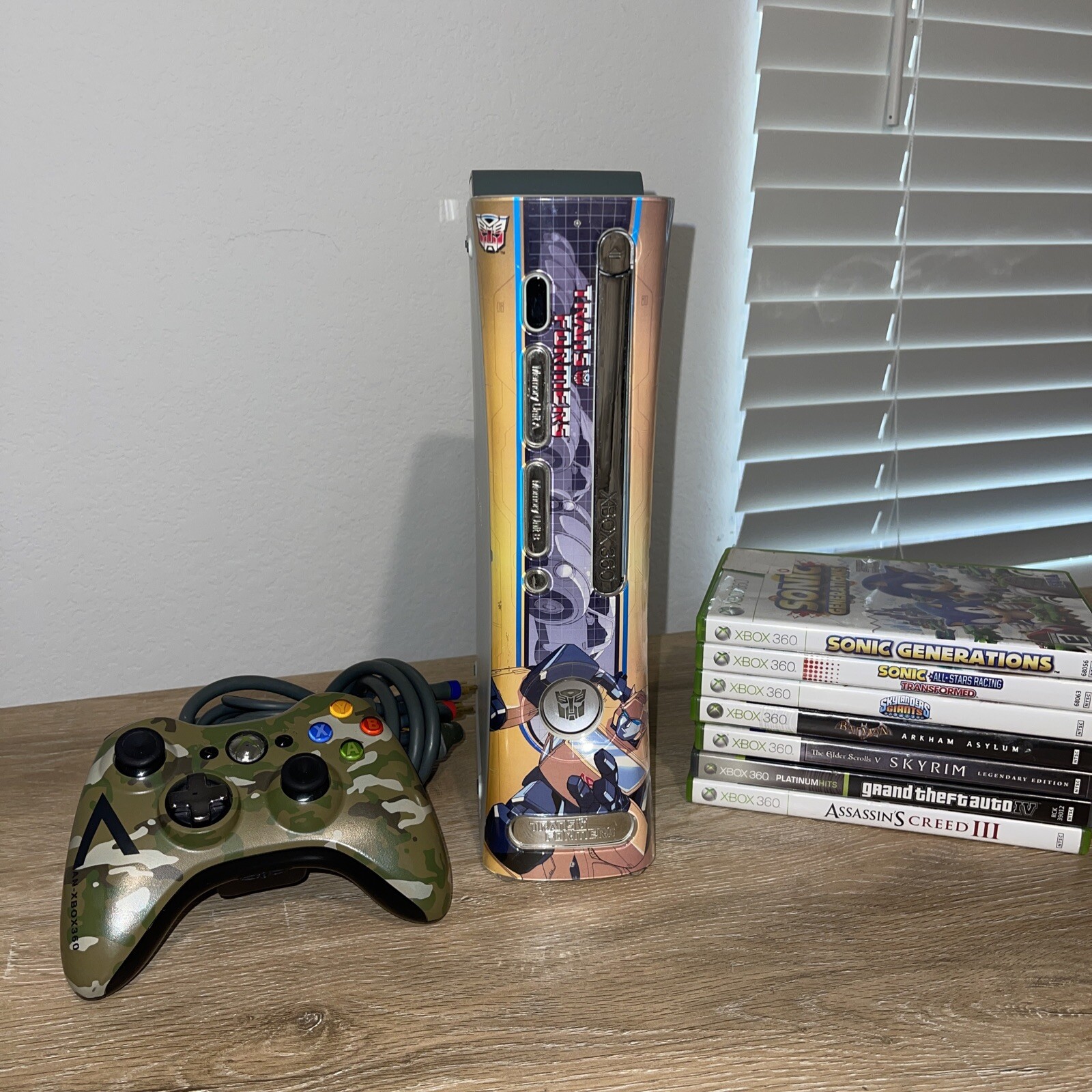 Xbox 360 Transformer Edition System Bundle 60GB White Console And Games