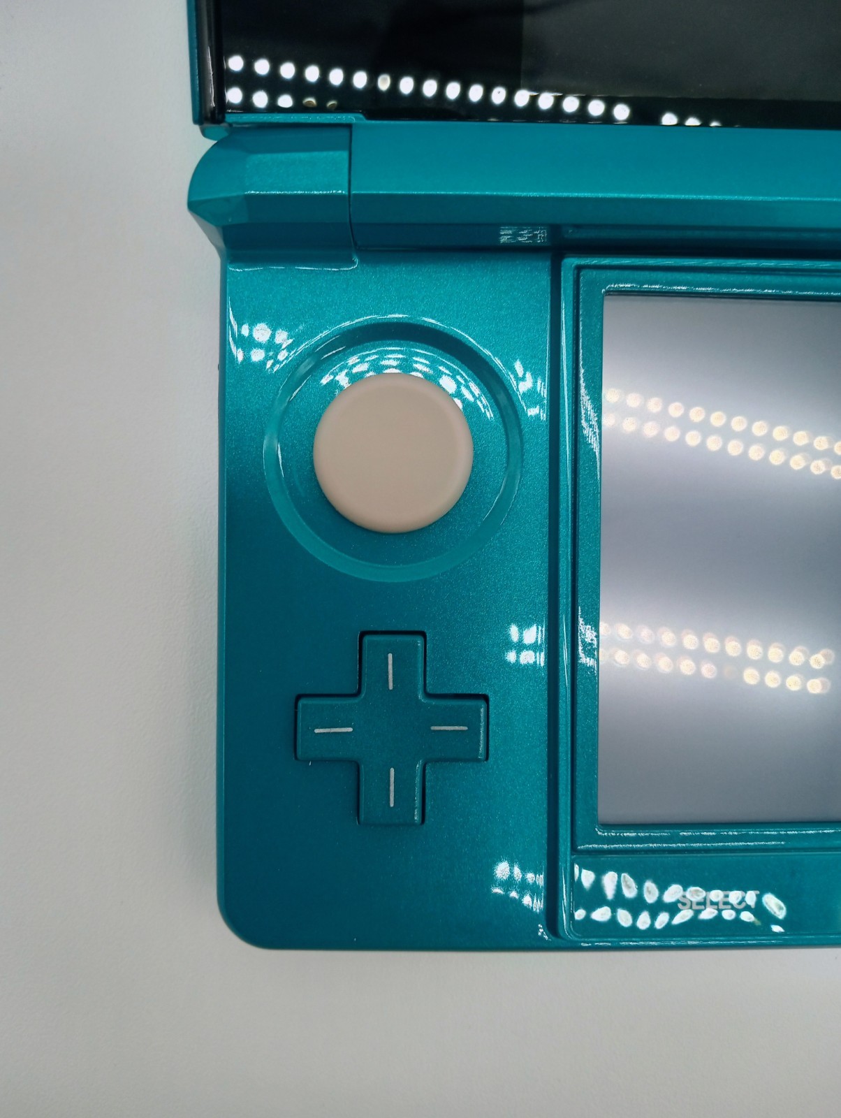 Nintendo 3DS Aqua Blue Handheld System with Box Charger – Excellent Condition