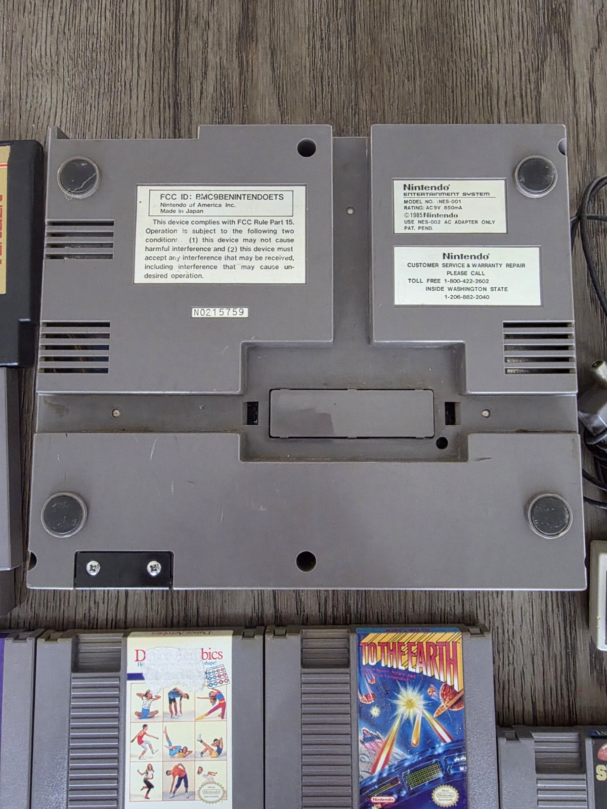 Nintendo Entertainment System Console Bundle with 10 Games NES Lot – Tested