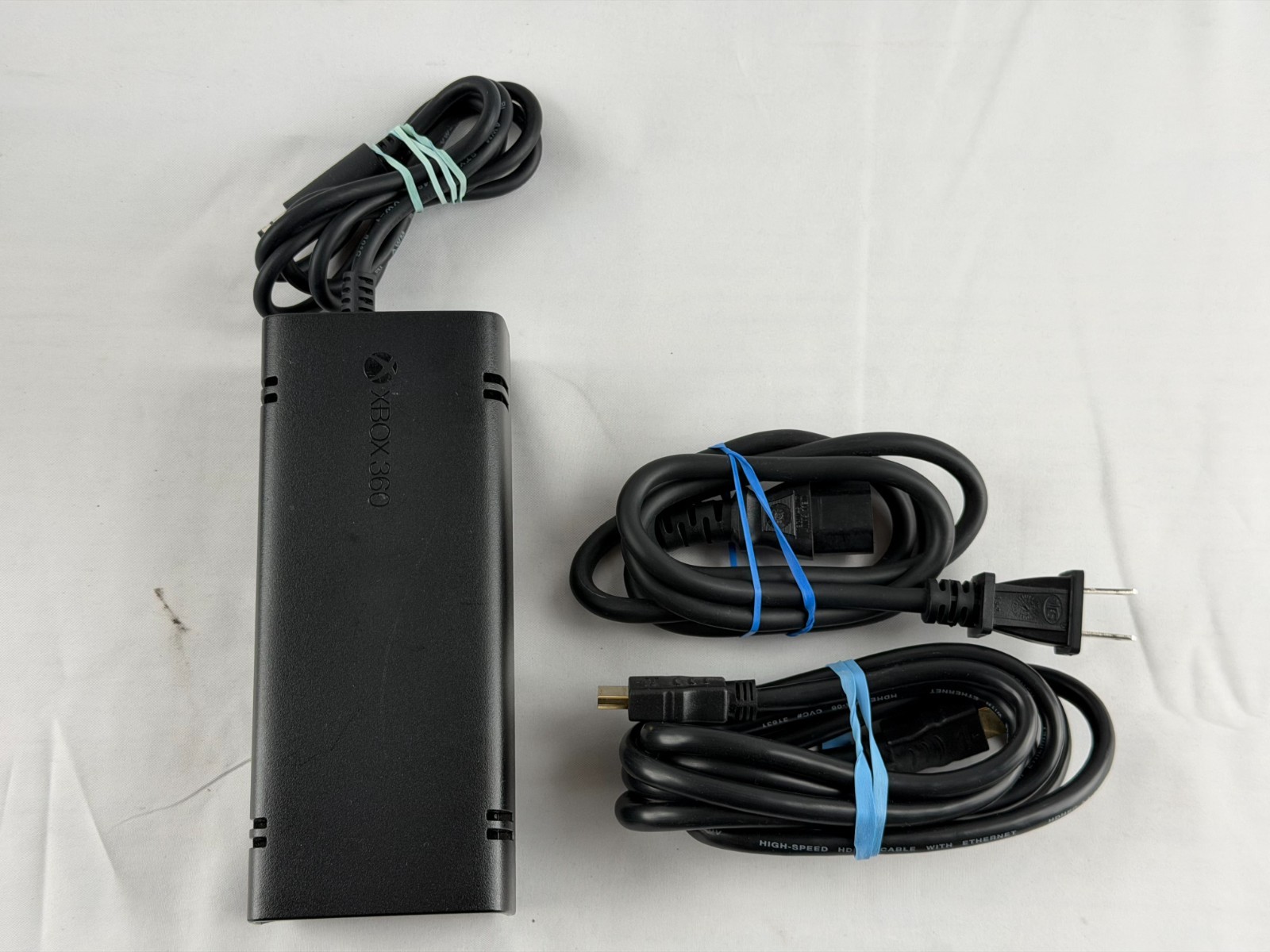 Microsoft Xbox 360 E Model 1538 Console Bundle Controller Power Supply Tested