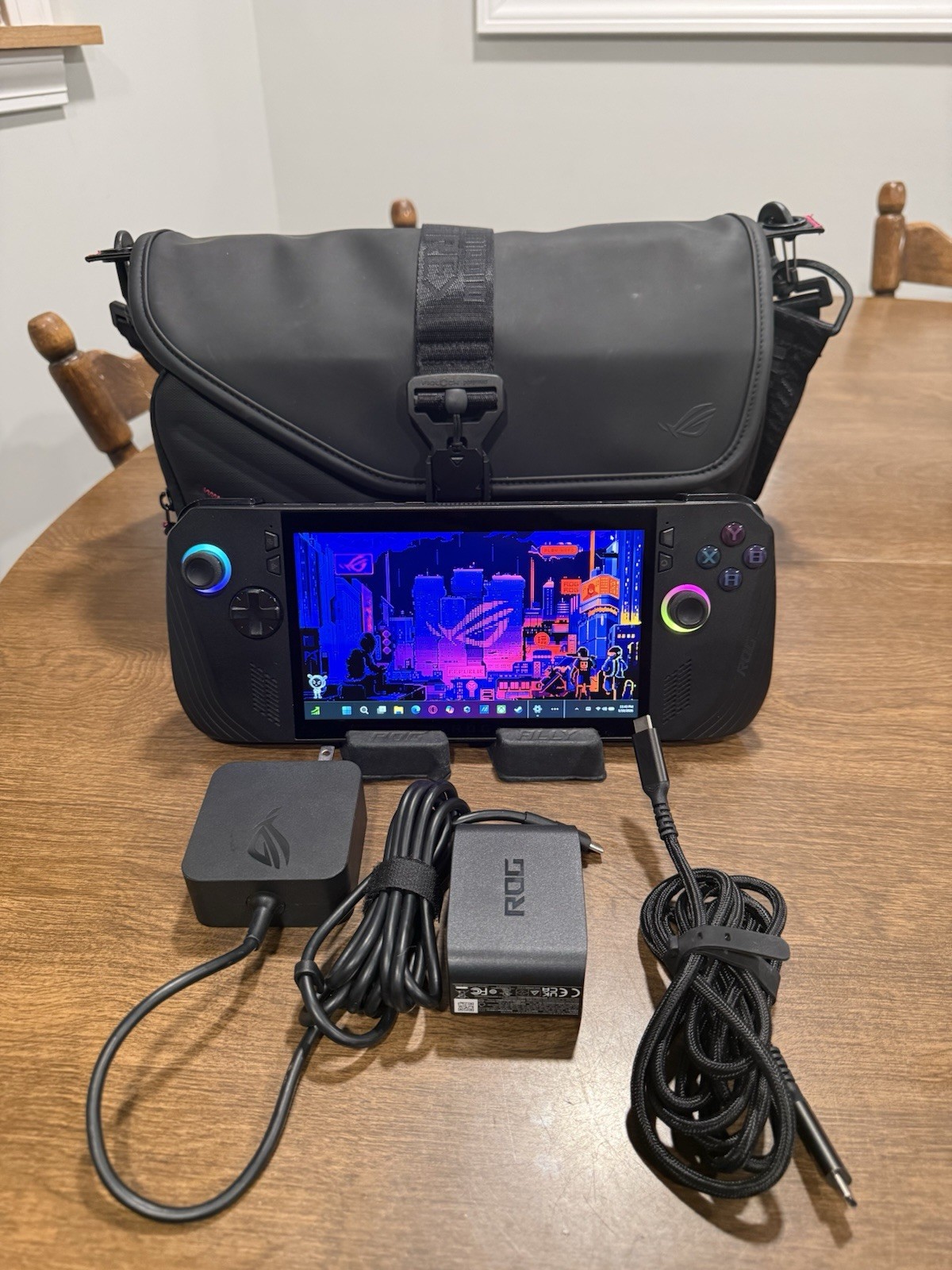 ROG Ally X Z1 Extreme 24GB RAM, 512GB Storage, ROG Carrying Bag, ROG 65w Dock