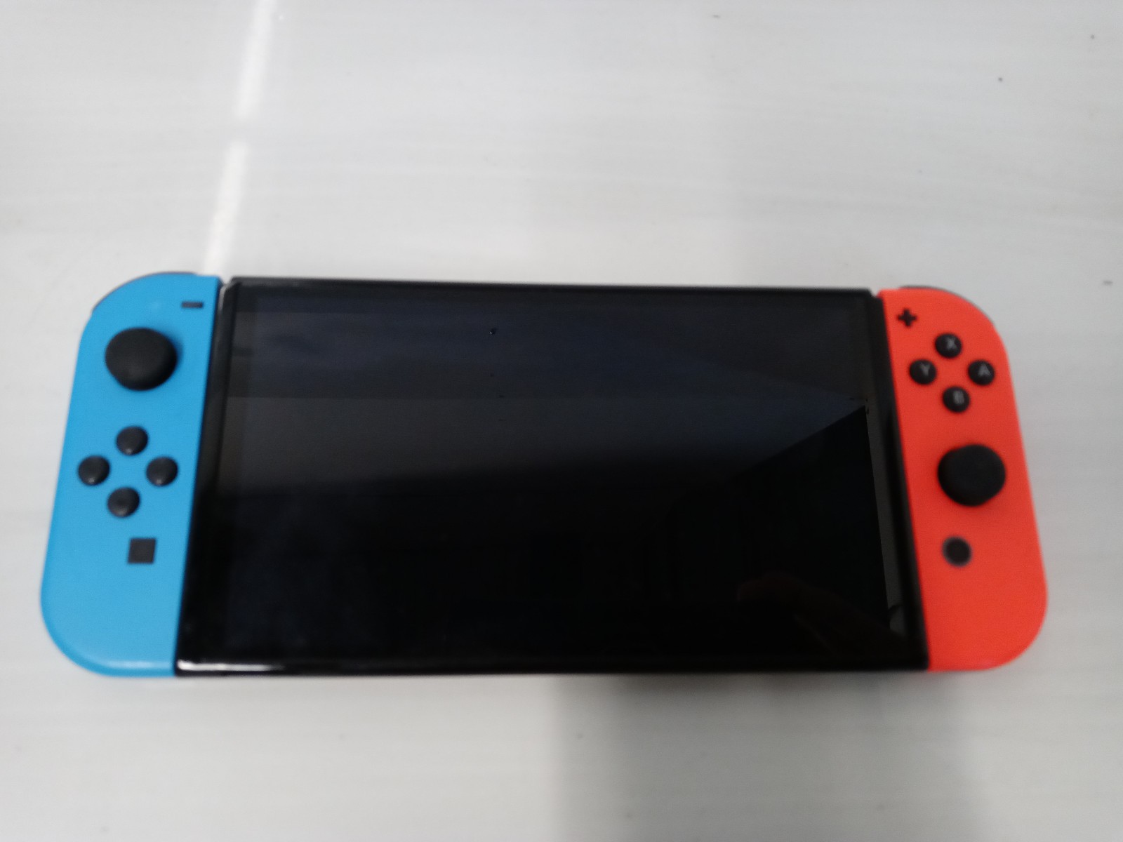 Nintendo Switch OLED HEG-001 64GB Video Game Console Only Neon Red/Blue Joy-Cons