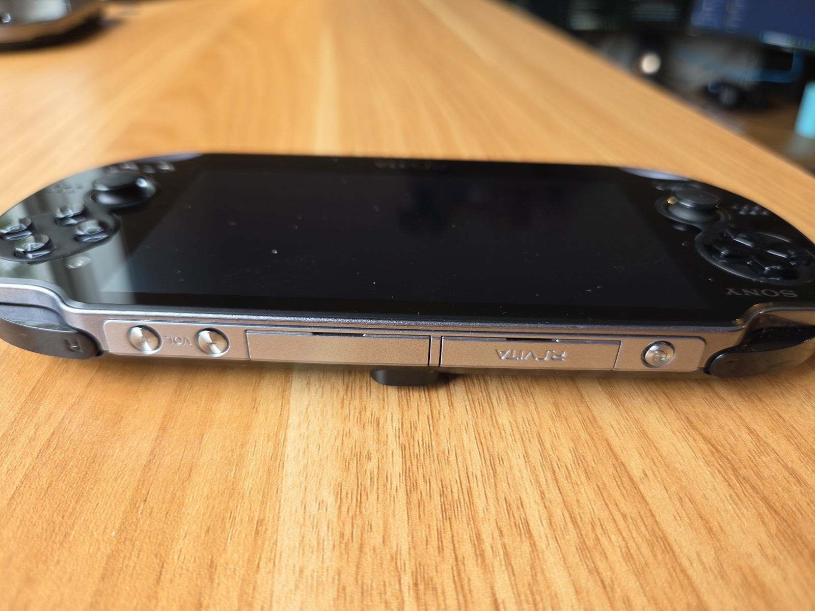 PlayStation PS VITA Console Wi-Fi Model Crystal Black PCH-1000 ZA01 US SELLER