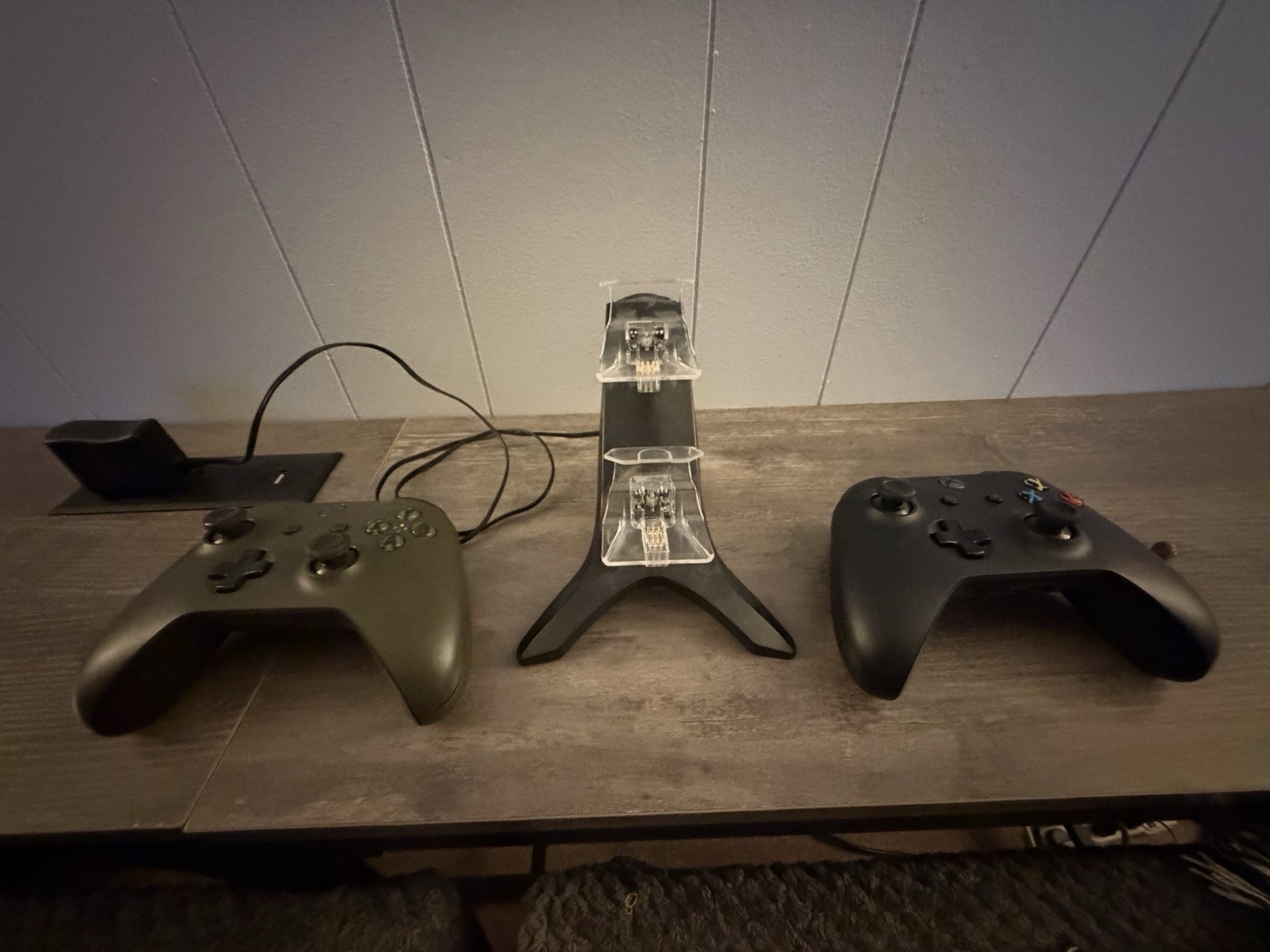 Microsoft Xbox One S 1TB Gray 4K Console w/ 2 Wireless Controllers, Charger