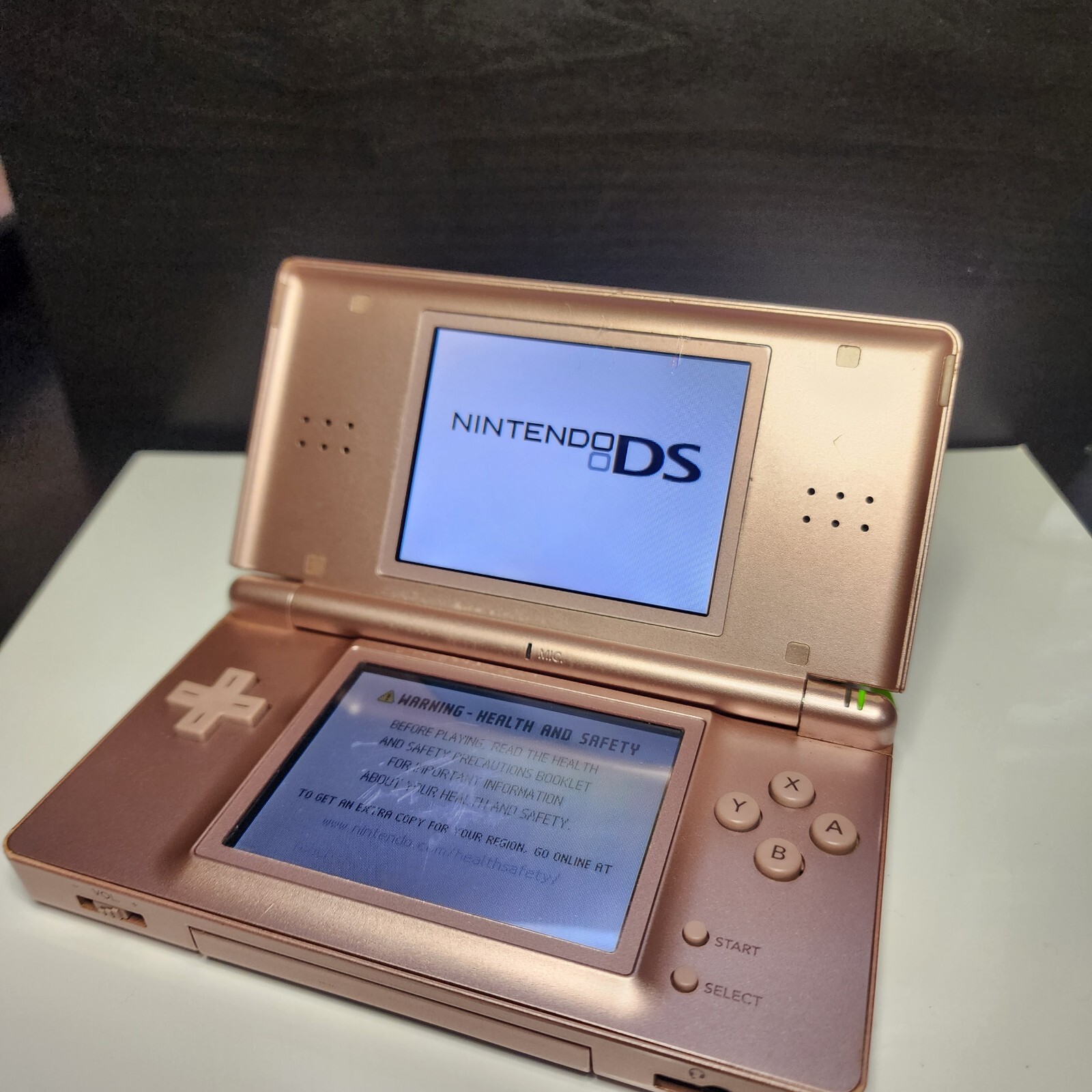Nintendo DS Lite Console Metallic Rose With Case
