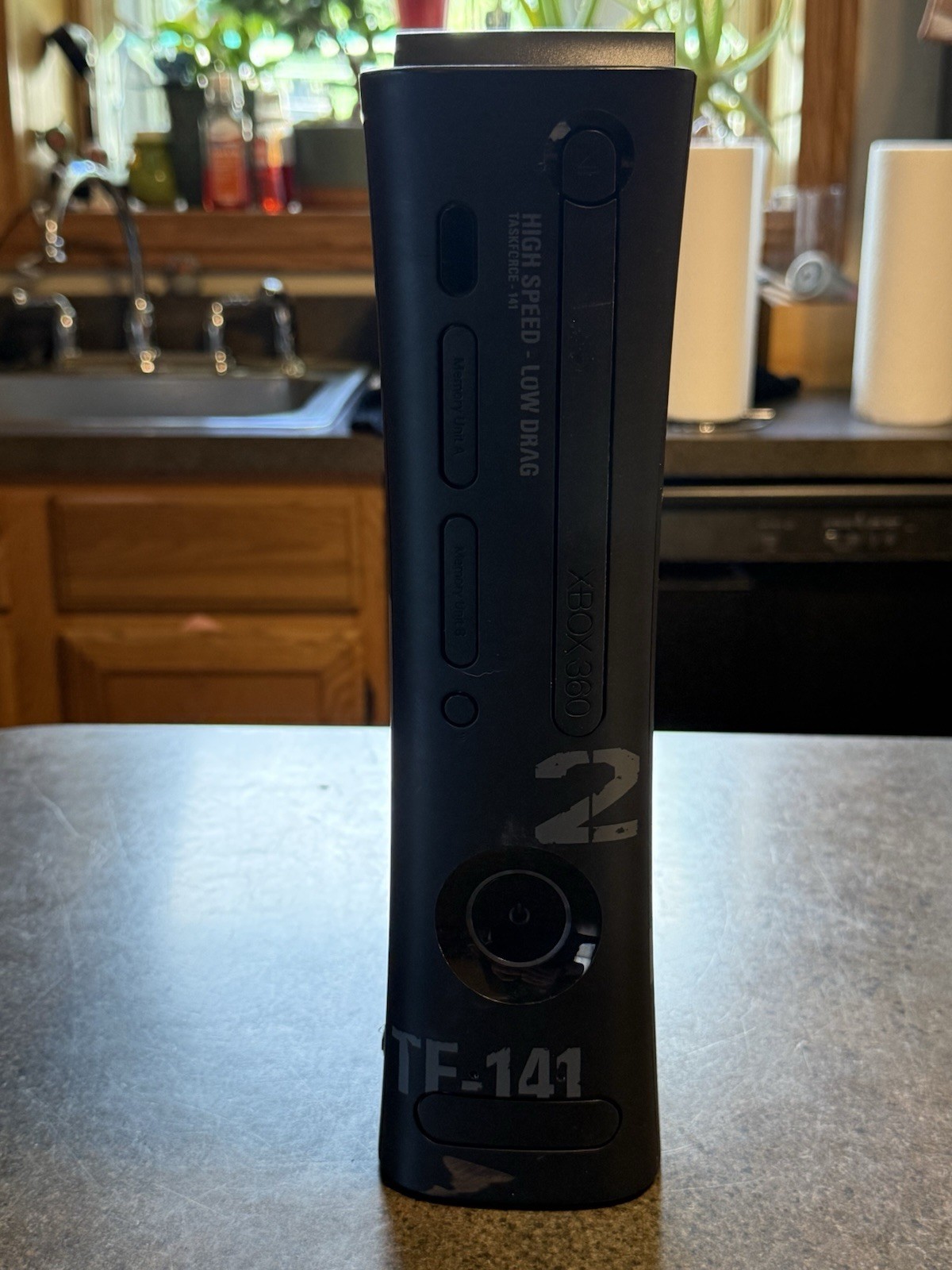 Microsoft Xbox 360: Modern Warfare 2 Limited Edition 250GB Console Only