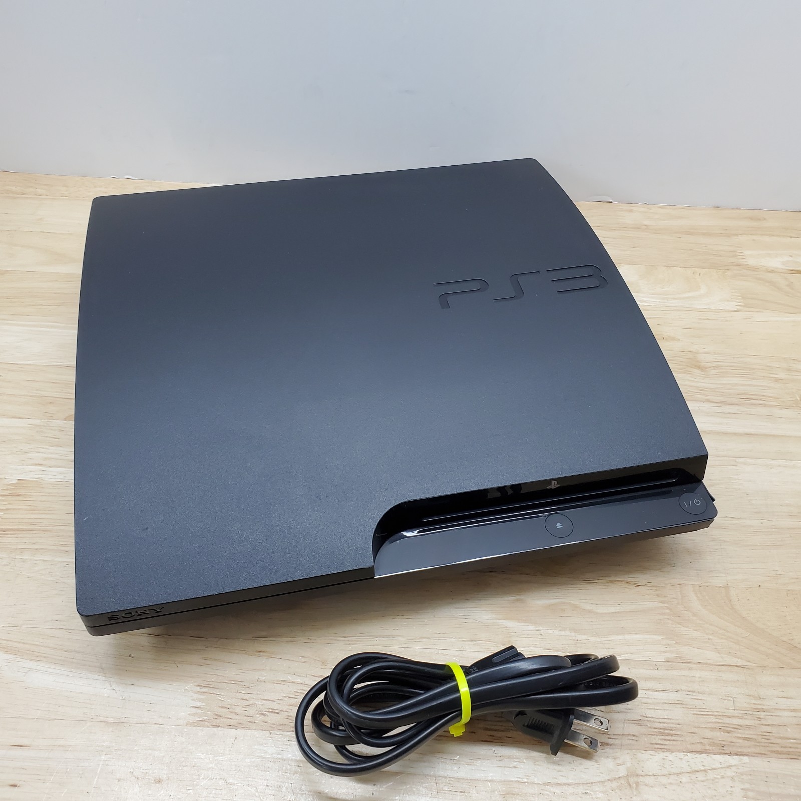 Sony PlayStation 3 Slim PS3 160GB Black Console Gaming System Only CECH-3001A