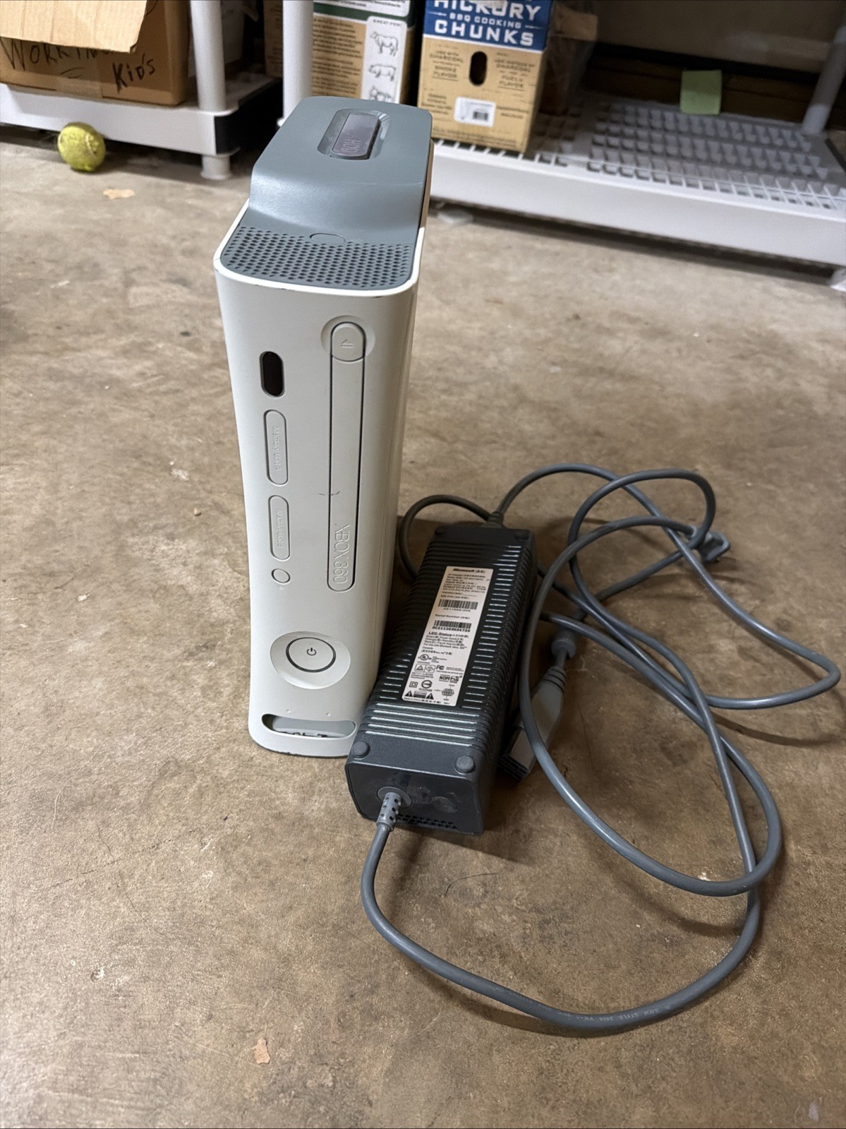 Xbox 360 Fat White Console Works But Disc Tray Issue READ! With Cable