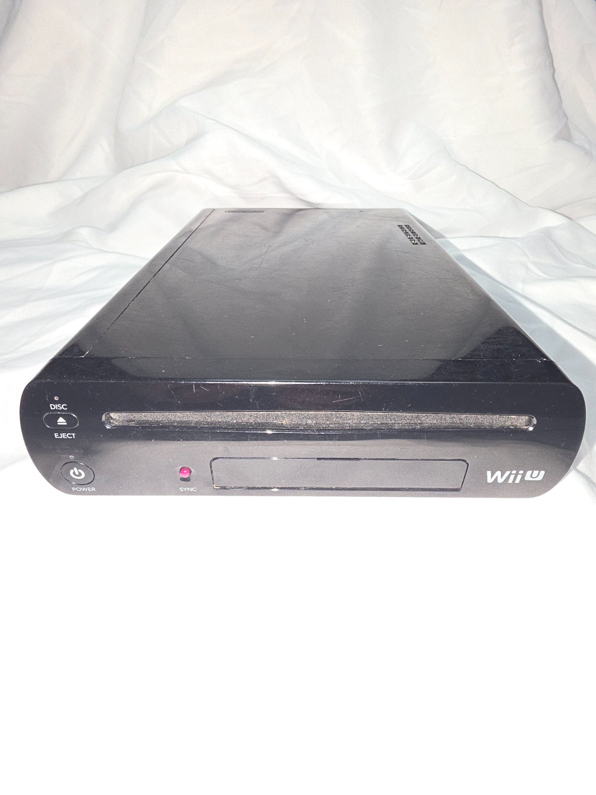 Nintendo Wii U 32GB Black Deluxe Console Bundle – 5 Games & Wii Fit Bundle -READ
