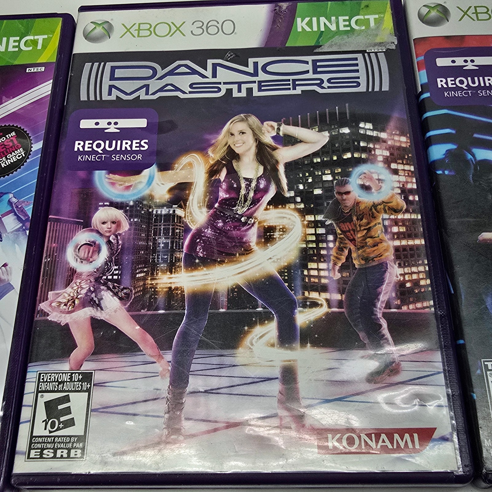 Xbox 360 Bundle w/ Kinect Sensor + Chatpad + Games + Nyko Zoom + Nyko Battery