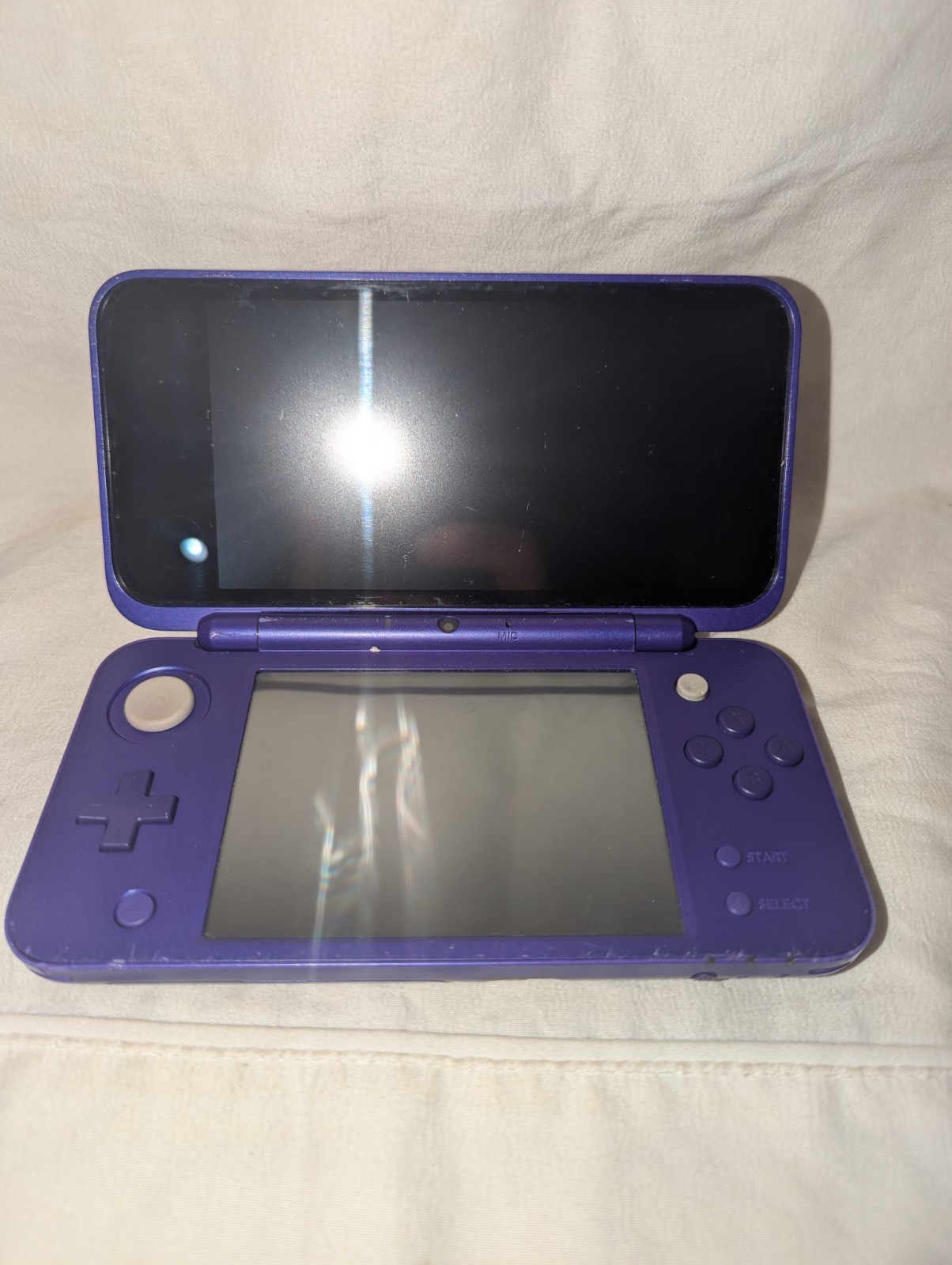 Nintendo 2DS XL 4GB Purple/Silver *WITH 3 GAMES!*