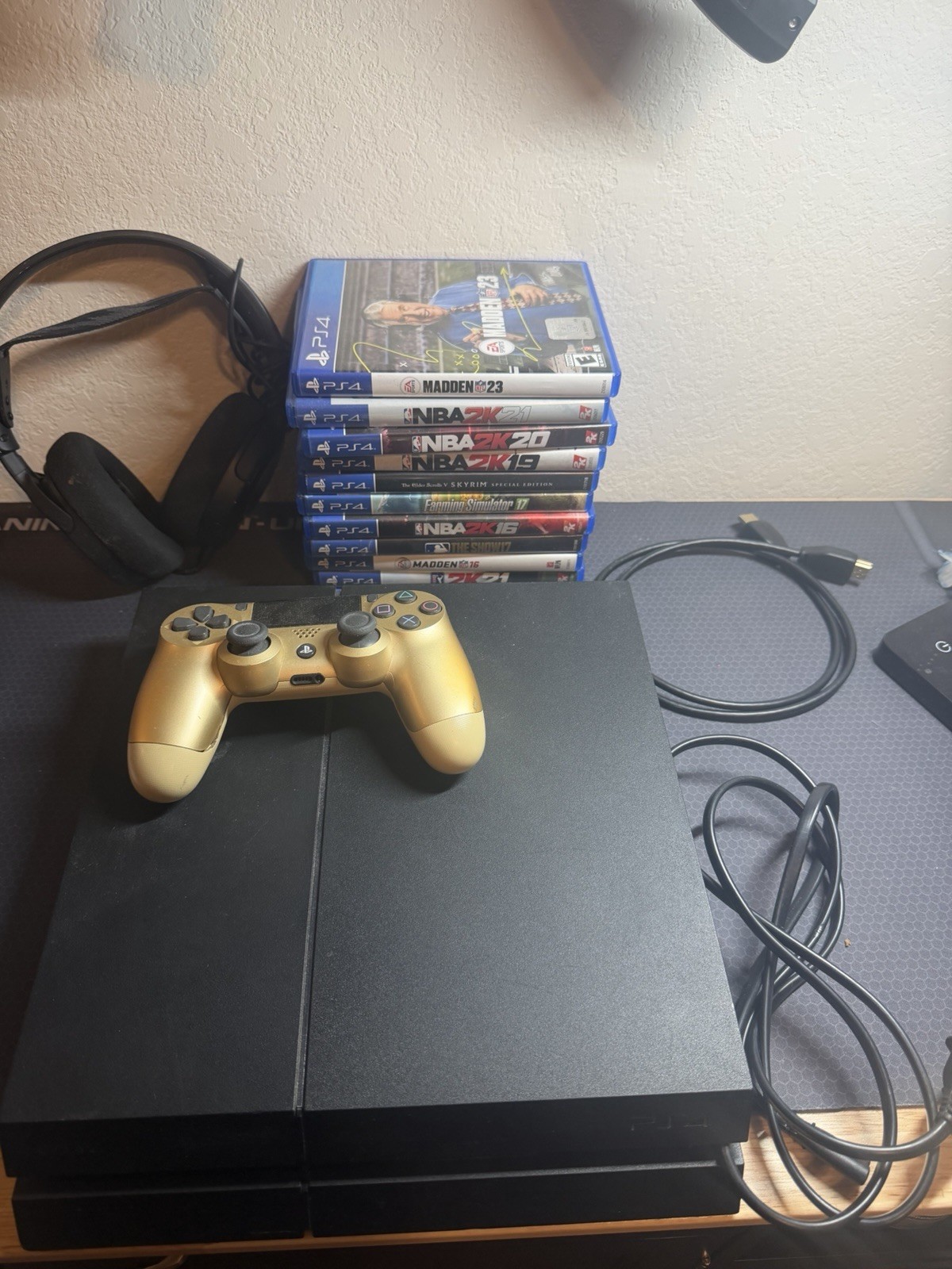 Sony PlayStation 4 (500 GB) Home Console – Black W/ Gold Controller