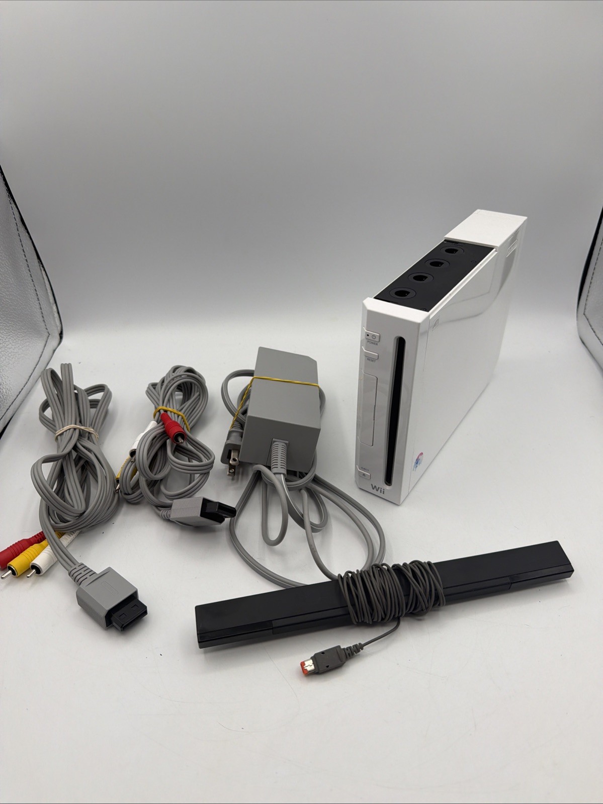 Nintendo Wii White Console RVL-001 w/Cords – Tested And Working