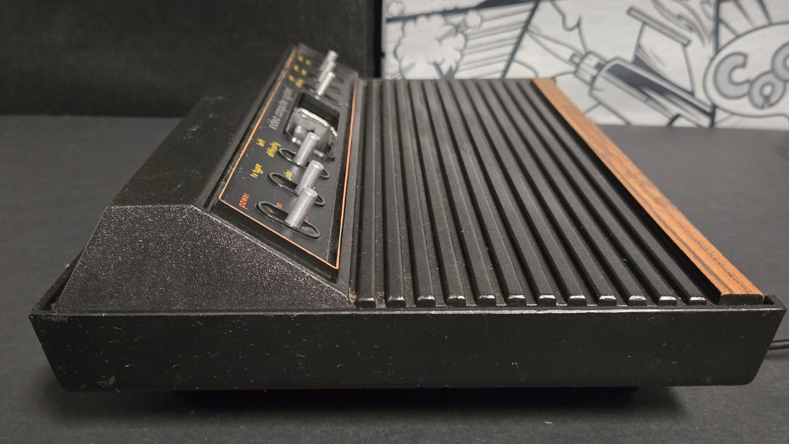 Atari 2600 Light Sixer Console – 6 Switch Woodgrain Taiwan Green Label Untested