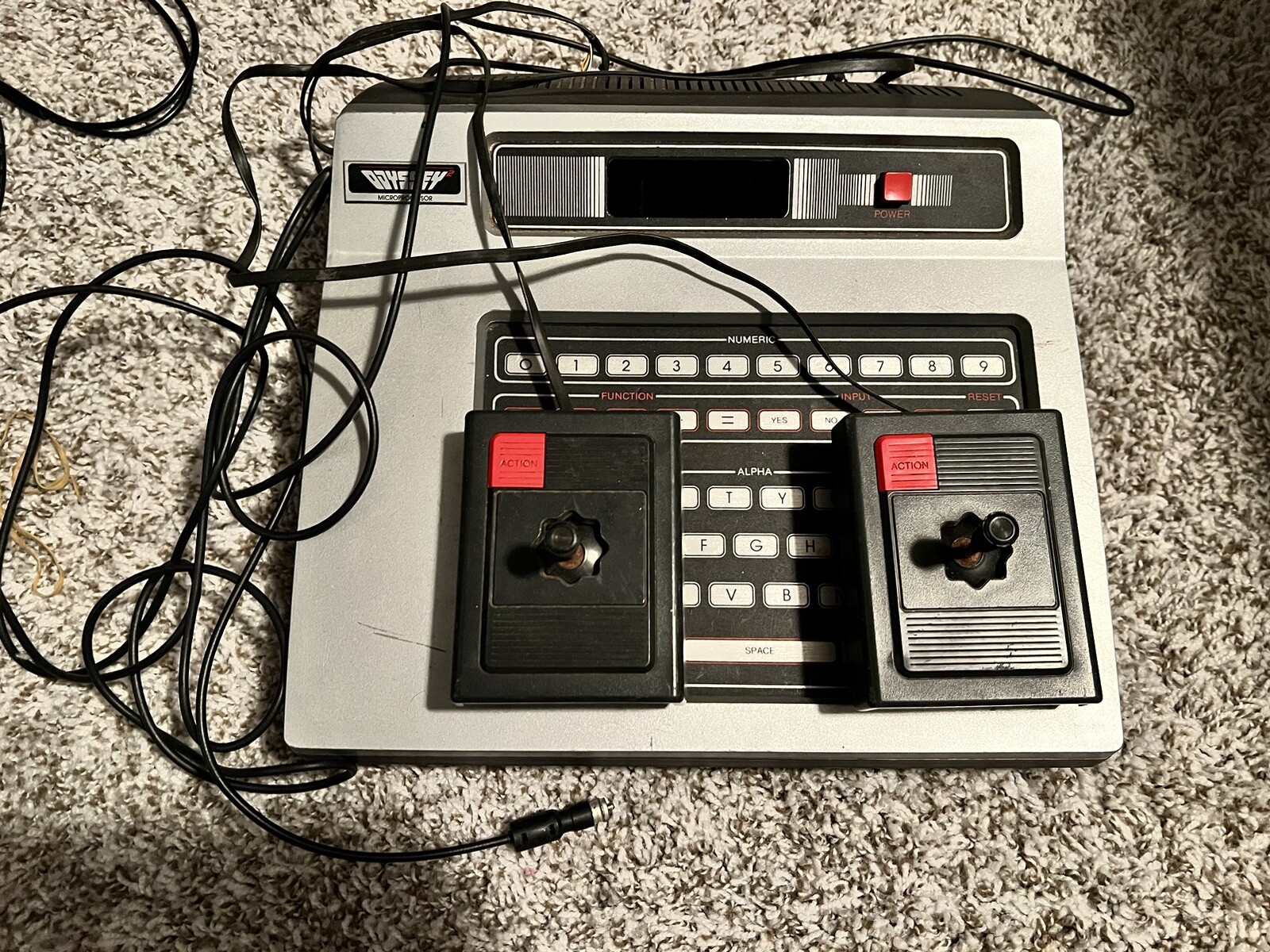 Magnavox Odyssey 2 – 2 Controllers + Cable – Untested Includes 2 Games CIB