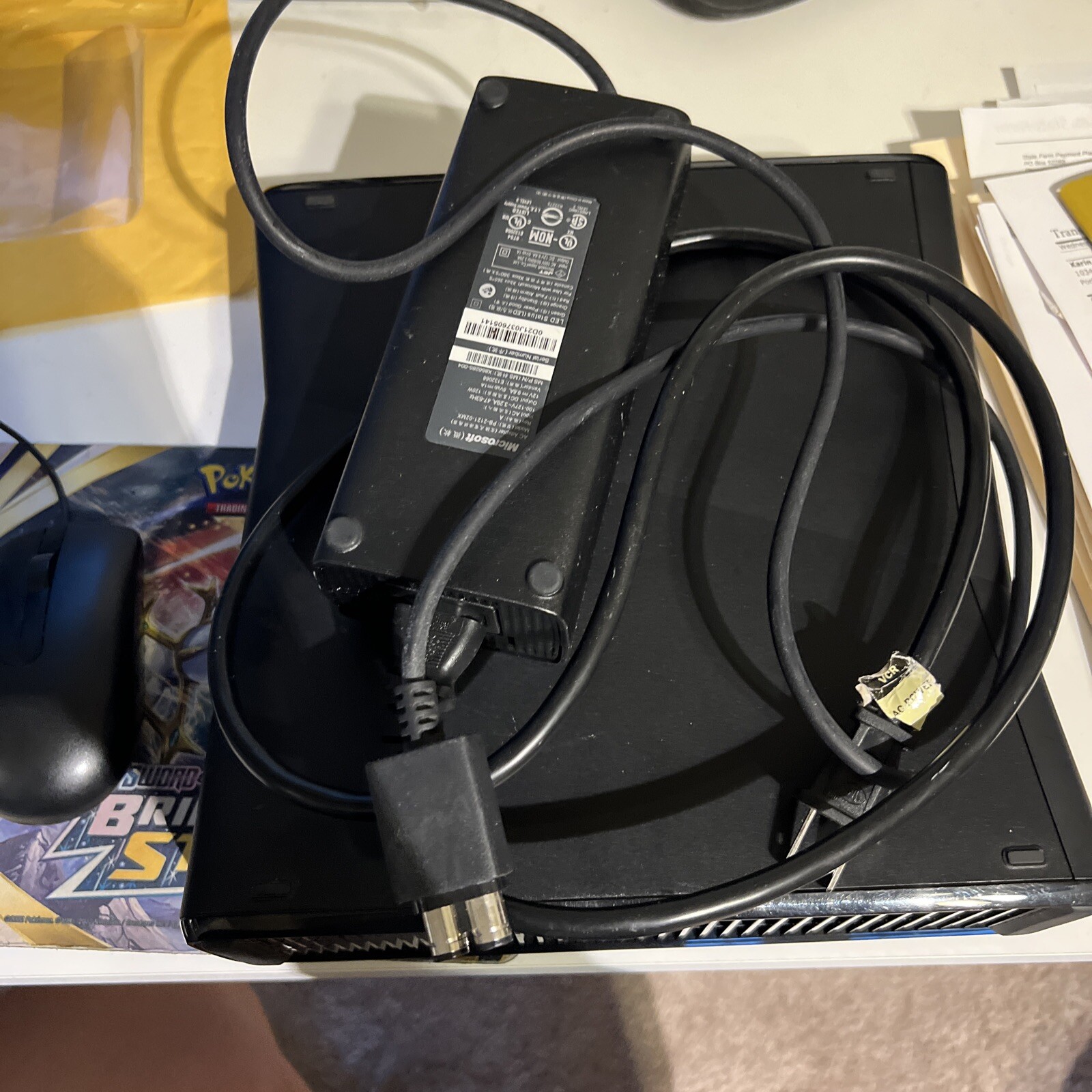 Microsoft Xbox 360 S 4GB Black Console Works For A Little While Then Turns Off