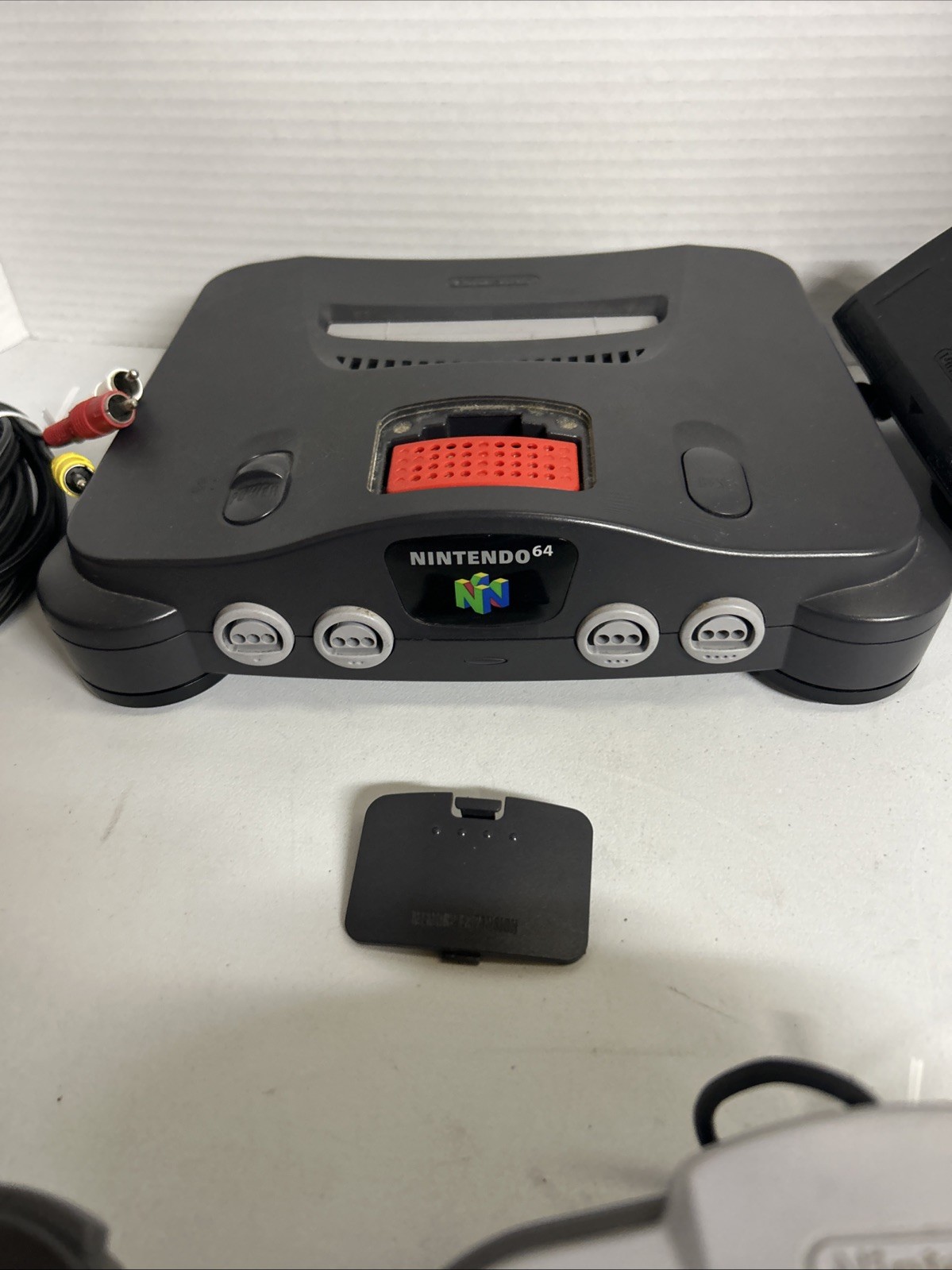 Nintendo 64 Console Bundle, 2 Controllers, Expansion Memory. Tested