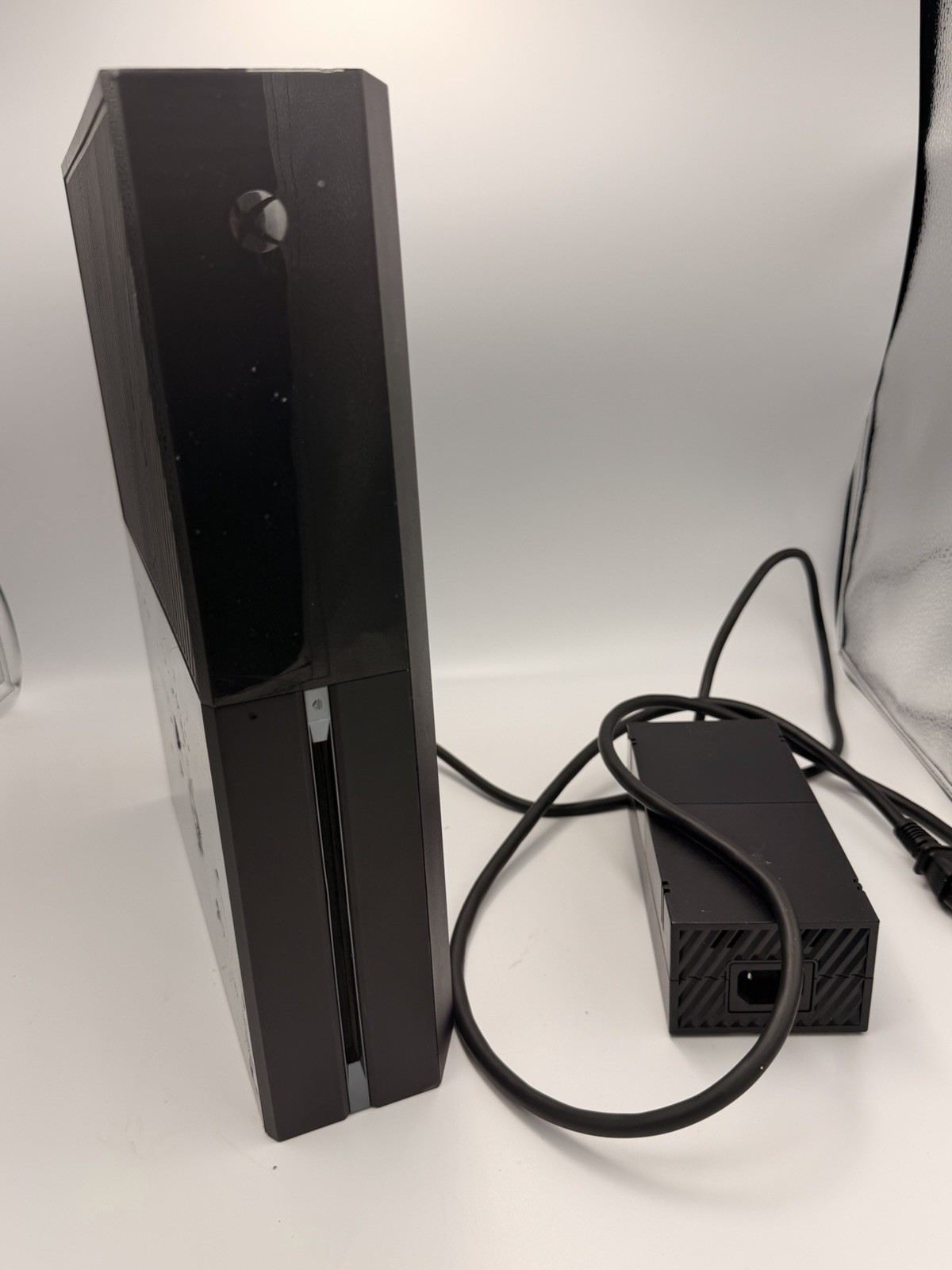 Microsoft Xbox One 500GB Console Black w/ Power Supply, Wi-Fi, 1080p FHD Tested