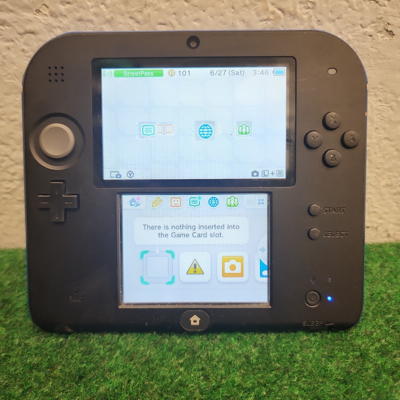 Nintendo 2DS Blue and Black Handheld System (Electric Blue) No Pen No Charger
