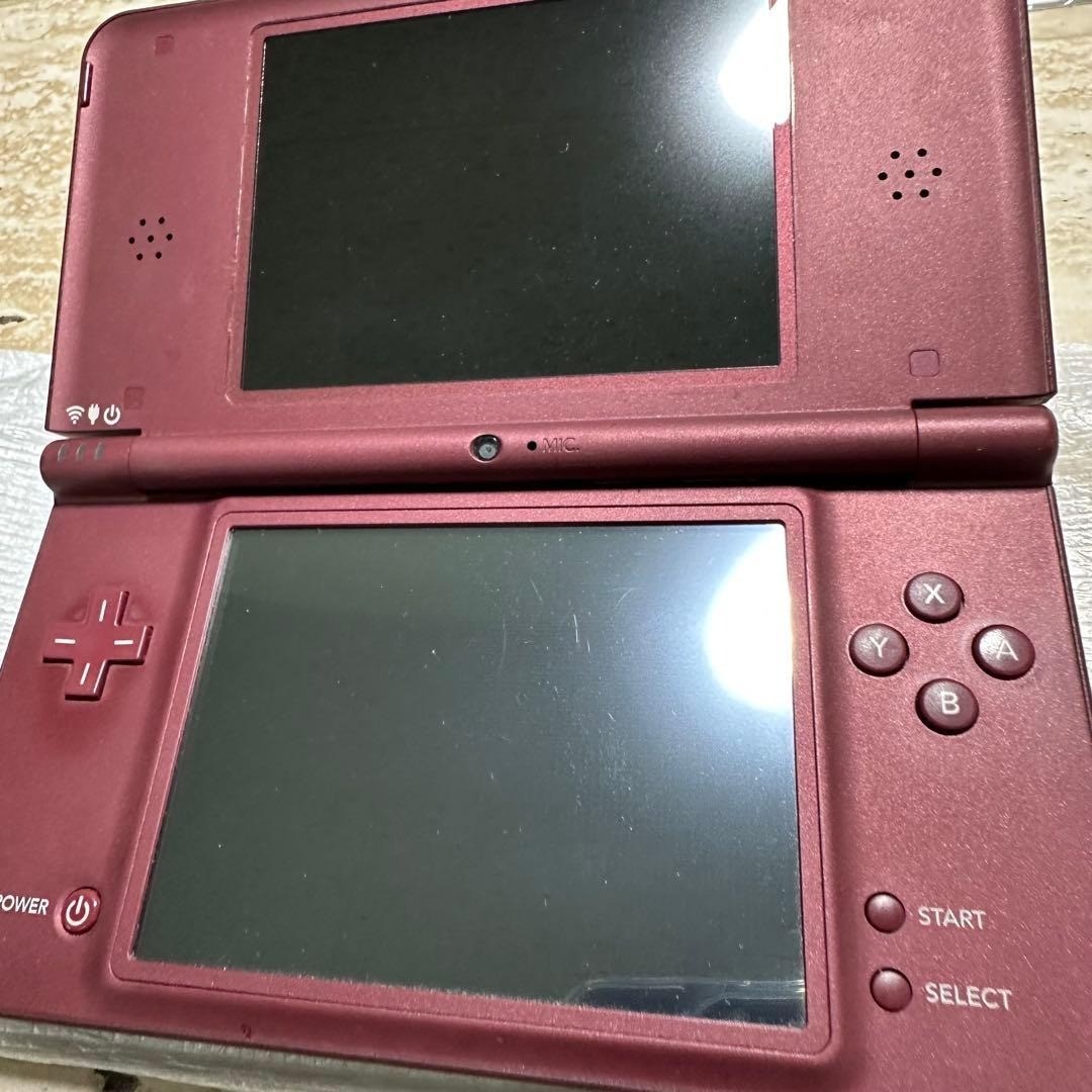 Nintendo DSi LL Wine Red Console Boxed Complete Tested Working 6587