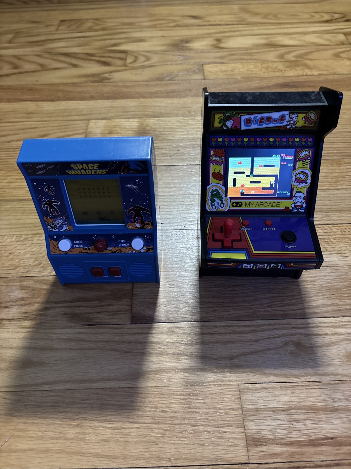 DigDug Micro Arcade Player & SPACE INVADERS MICRO PLAYER Bundle used tested!