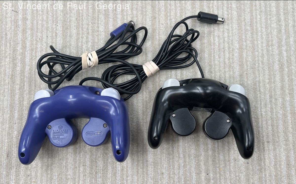 Nintendo GameCube DOL-001 Indigo Console Bundle With Controller and Games Tested
