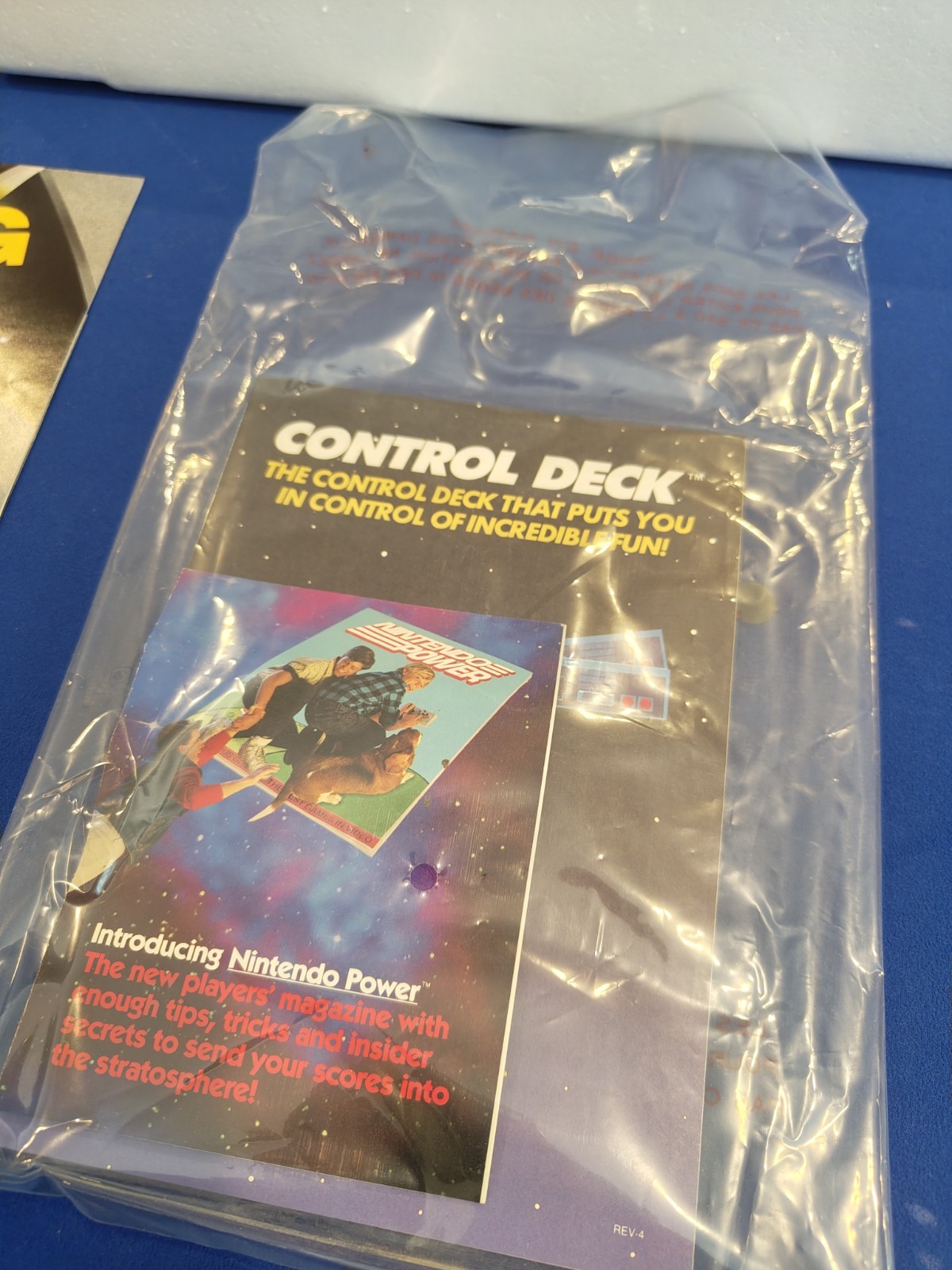 Nintendo Entertainment System Control Deck NES Console Two Controllers Complete!