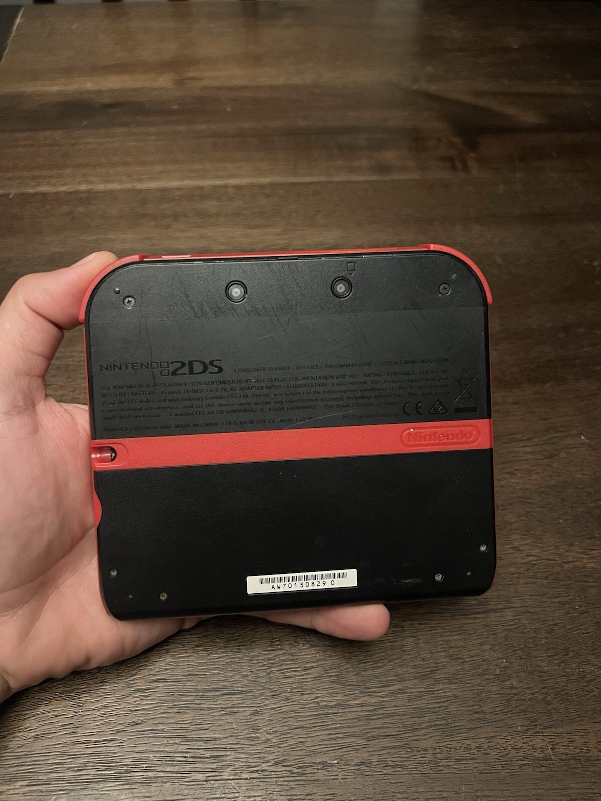 Nintendo 2DS Crimson Red , missing stylus and charger. Works as intended
