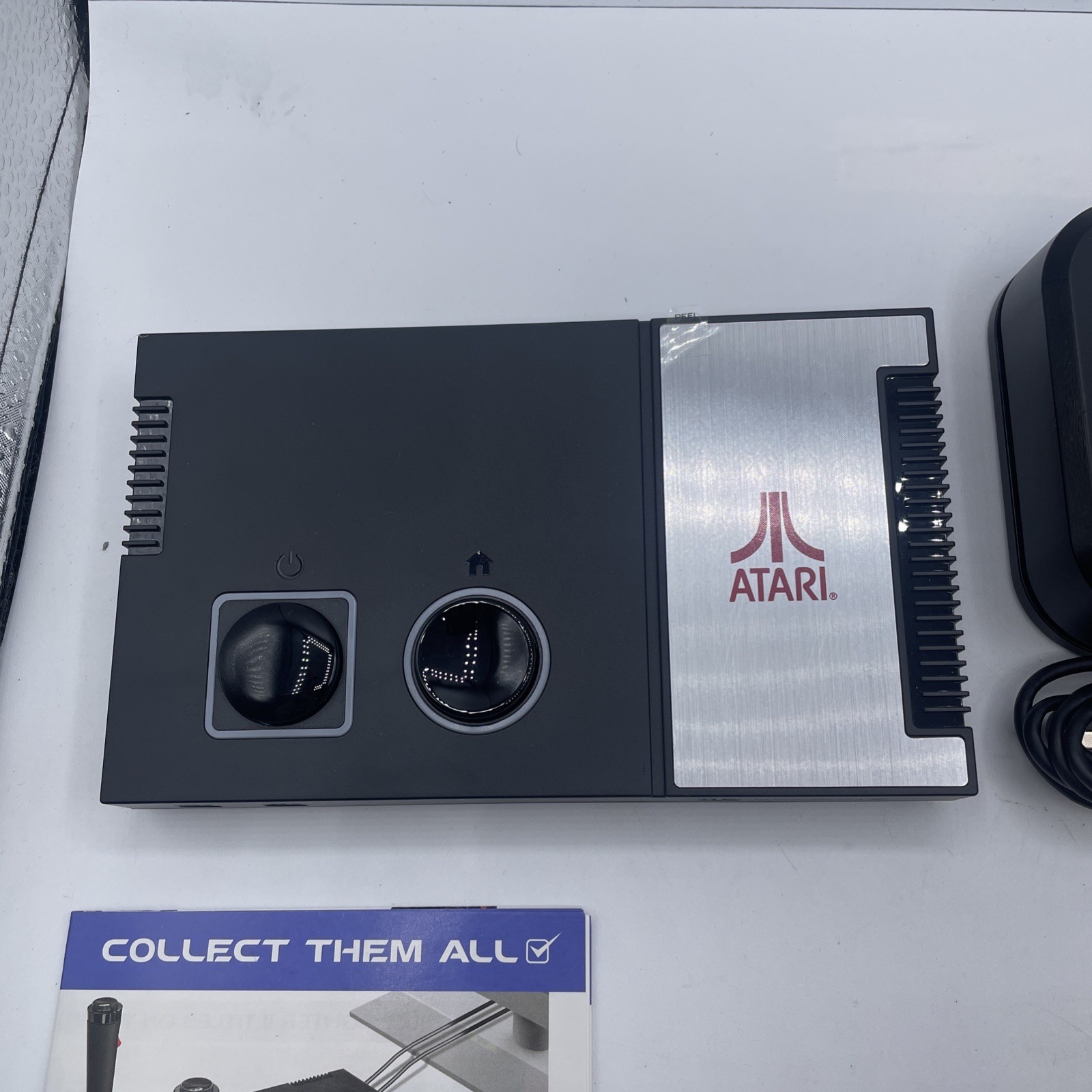 My Arcade Atari GameStation Pro HDMI Console Games 7000 – 2 Wireless Controllers