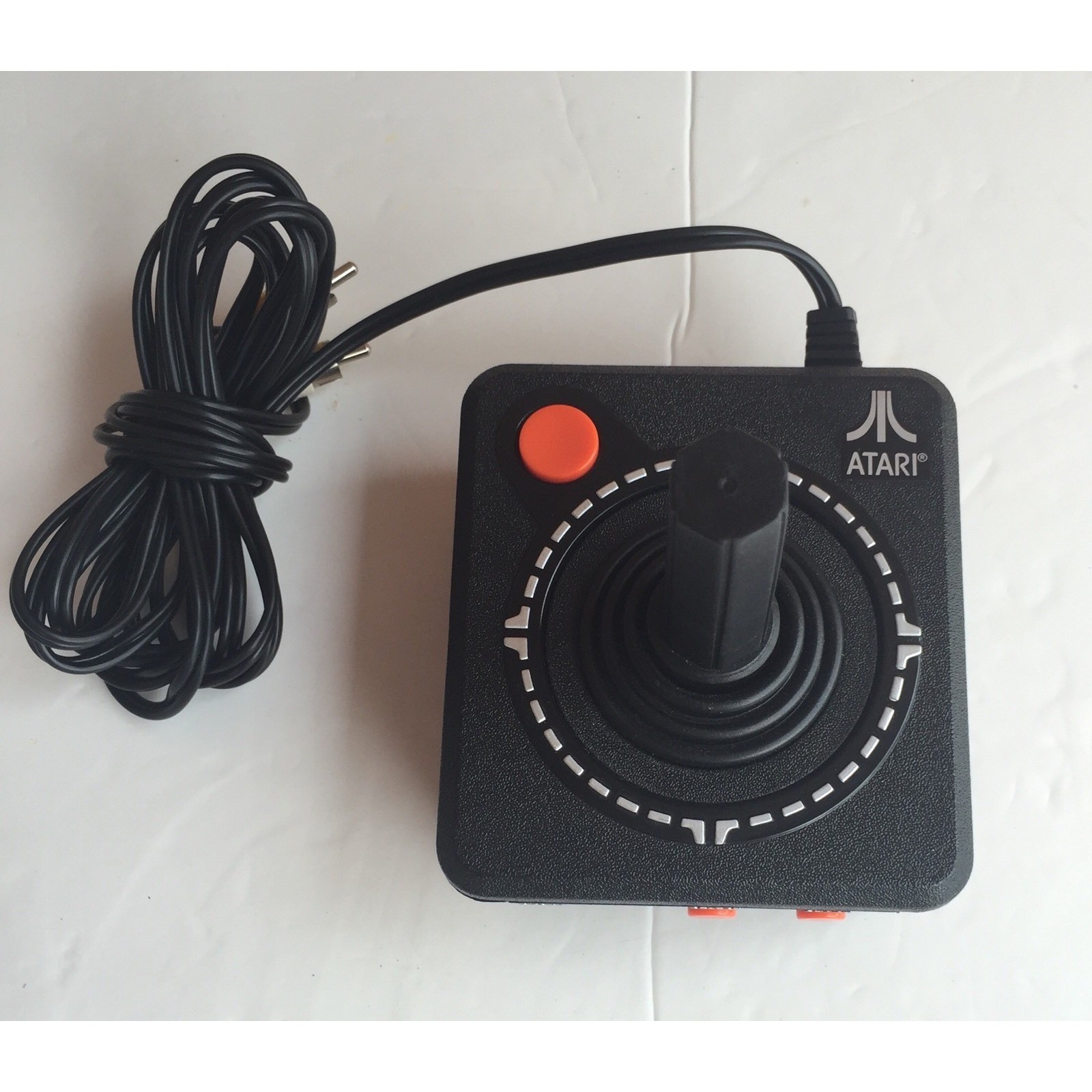 Atari TV Games Plug and Play Joystick 10 Games 2002 Jakks Pacific RCA Retro