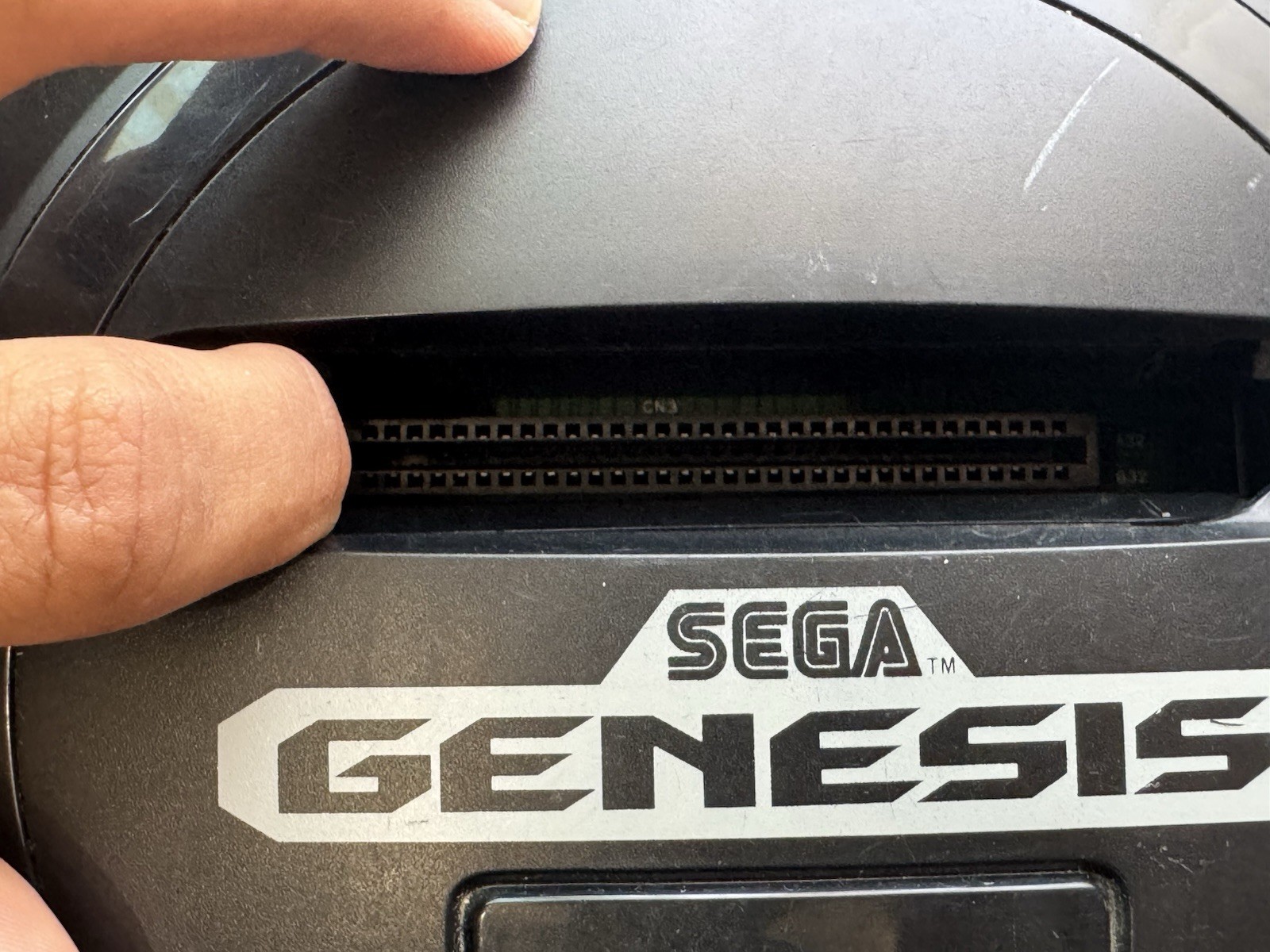 Sega Genesis 16- Bit Model Bundle w/Controller + 2 Sonic Games – Tested