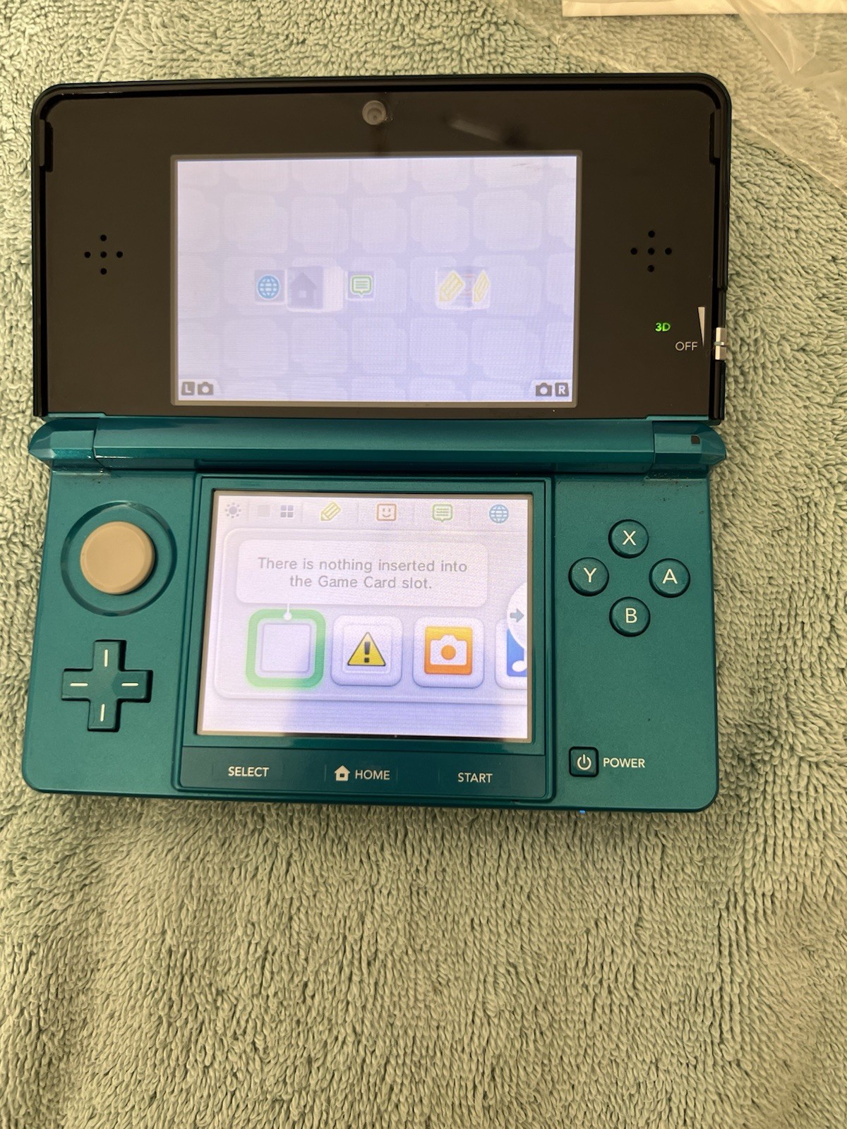 Nintendo 3DS Handheld System – Aqua Blue LK NU Box
