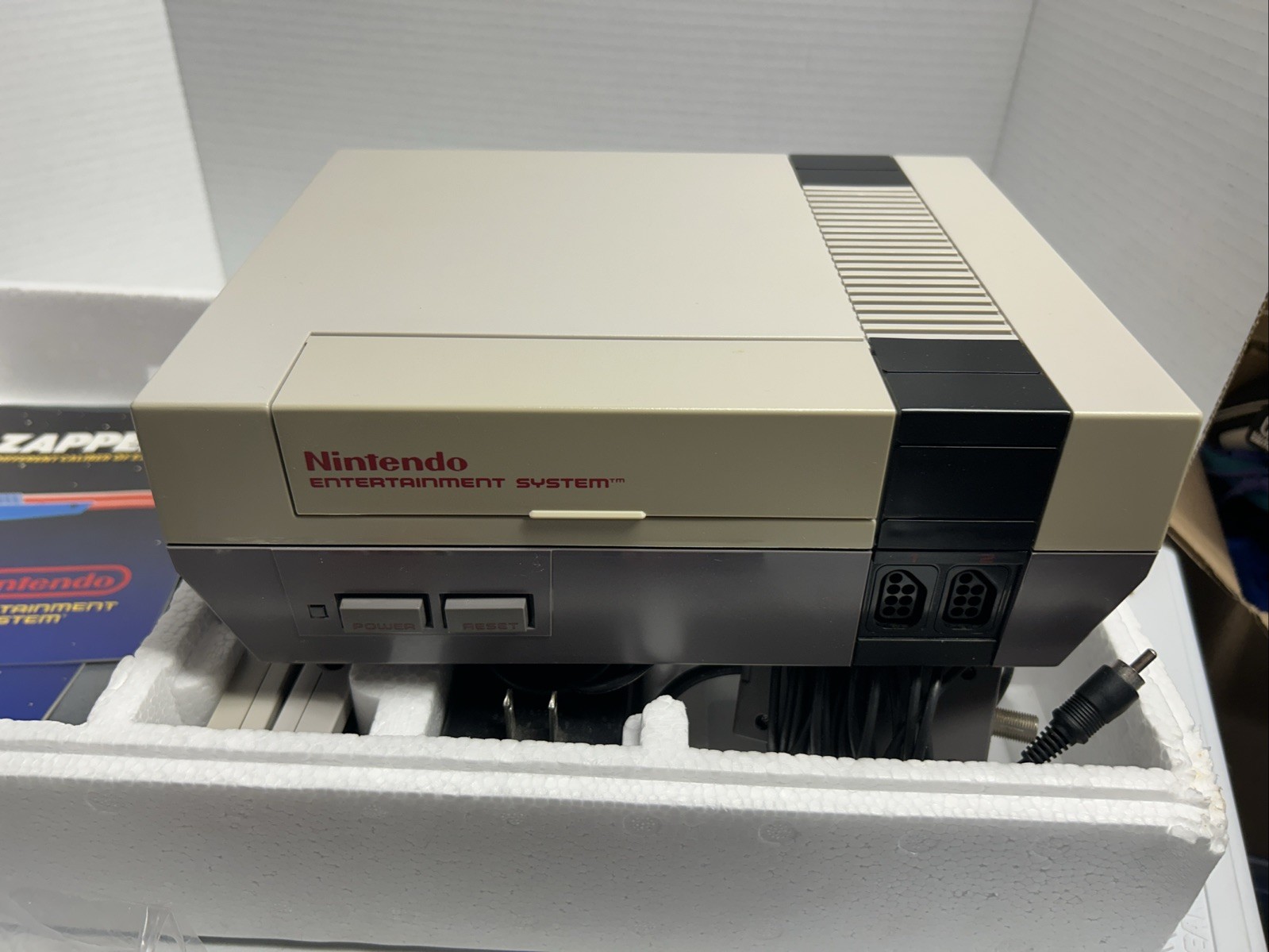 Nintendo NES Action Set Console Complete in box Box Is In Great Shape Tested