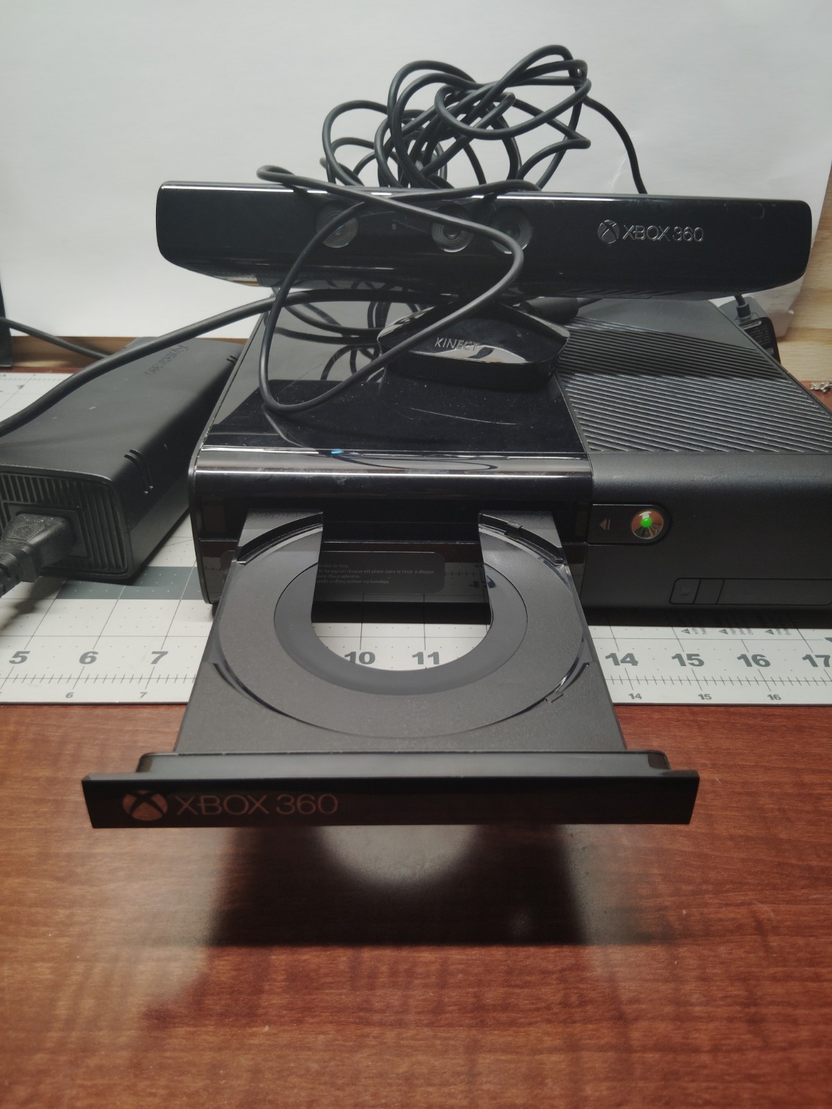 Xbox 360 E Console Model 1538 – Console + Kinect, Tested/Working