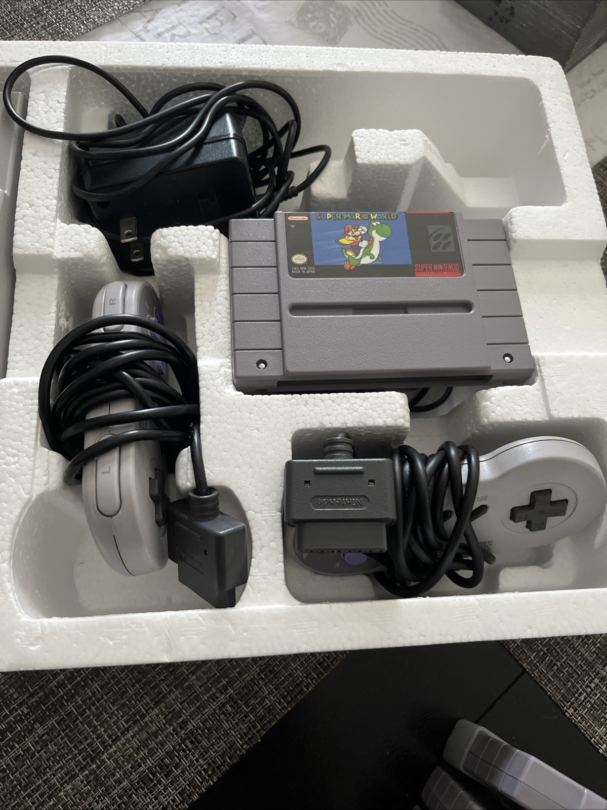 Super Nintendo SNES Console Super Set Near Complete Super Mario World+Games!