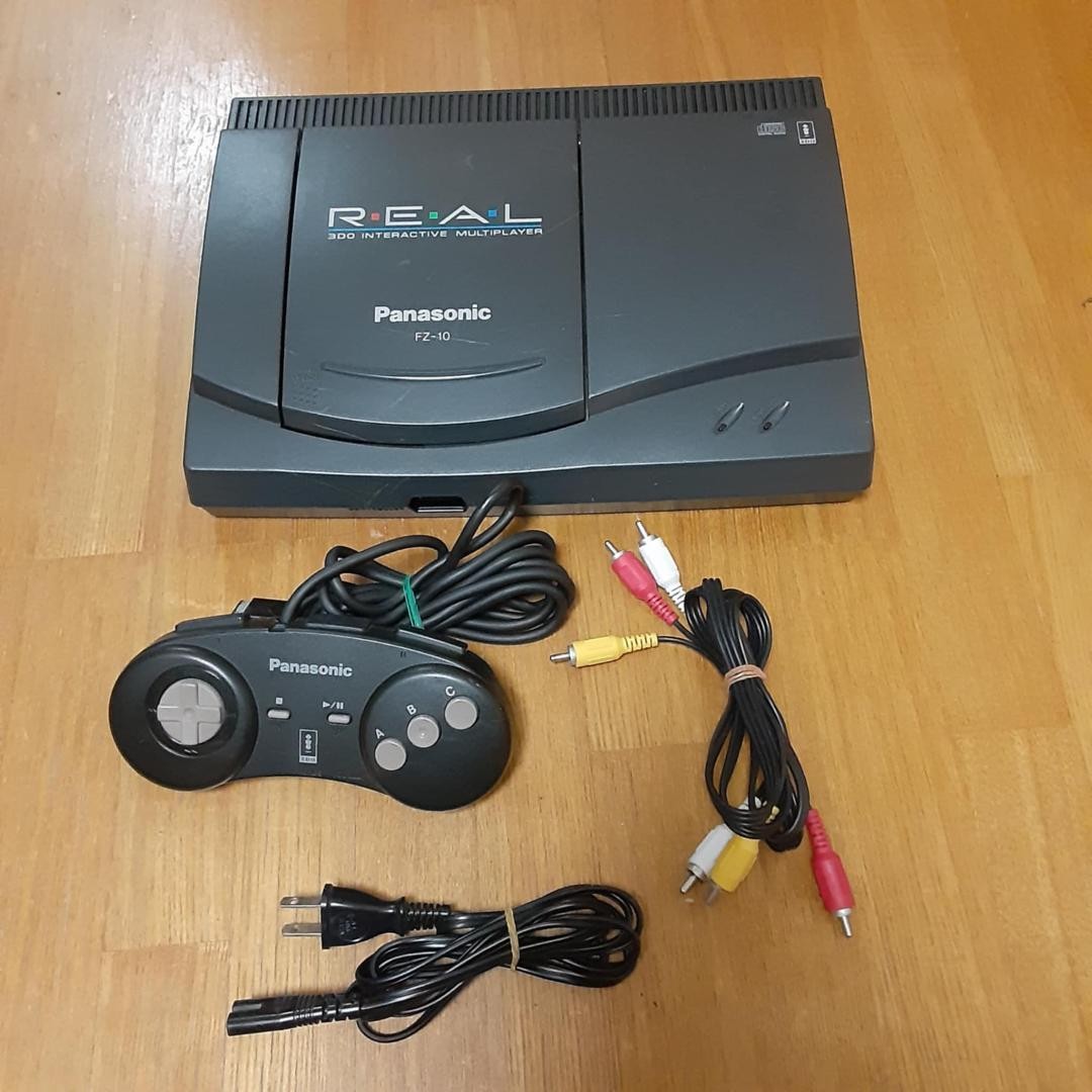 Panasonic 3DO REAL FZ-1 Console w/controller Japan Tested Used s1317M